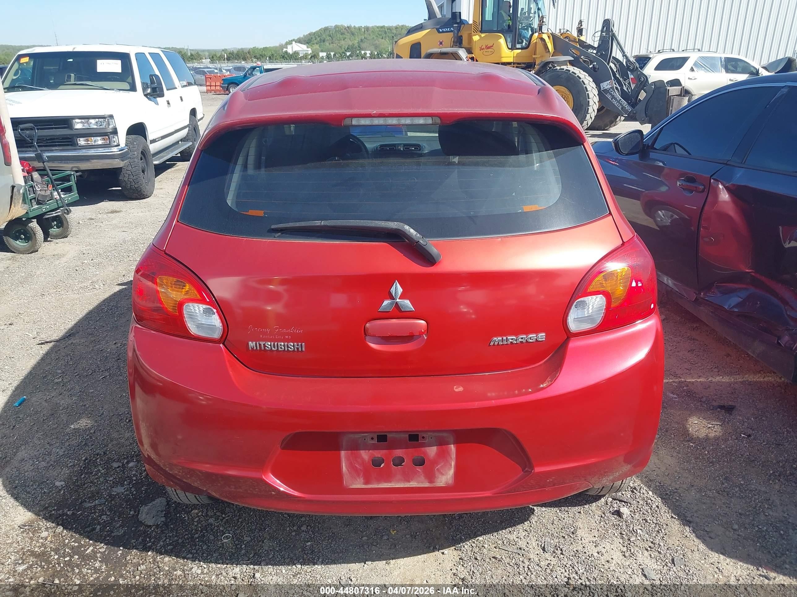 2014 Mitsubishi Mirage De Red vin: ML32A3HJ7EH026062