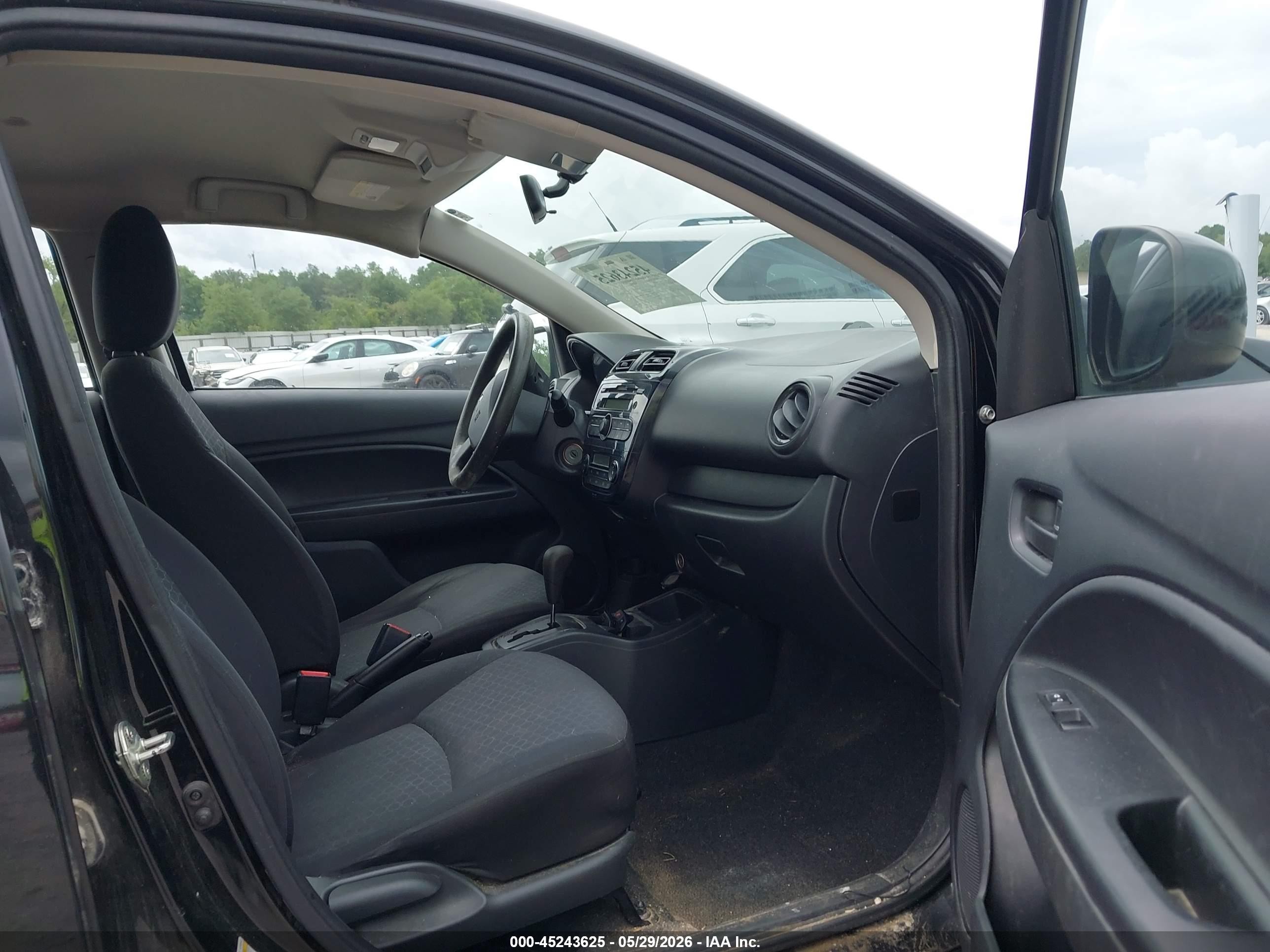 2015 Mitsubishi Mirage De Black vin: ML32A3HJ7FH006931