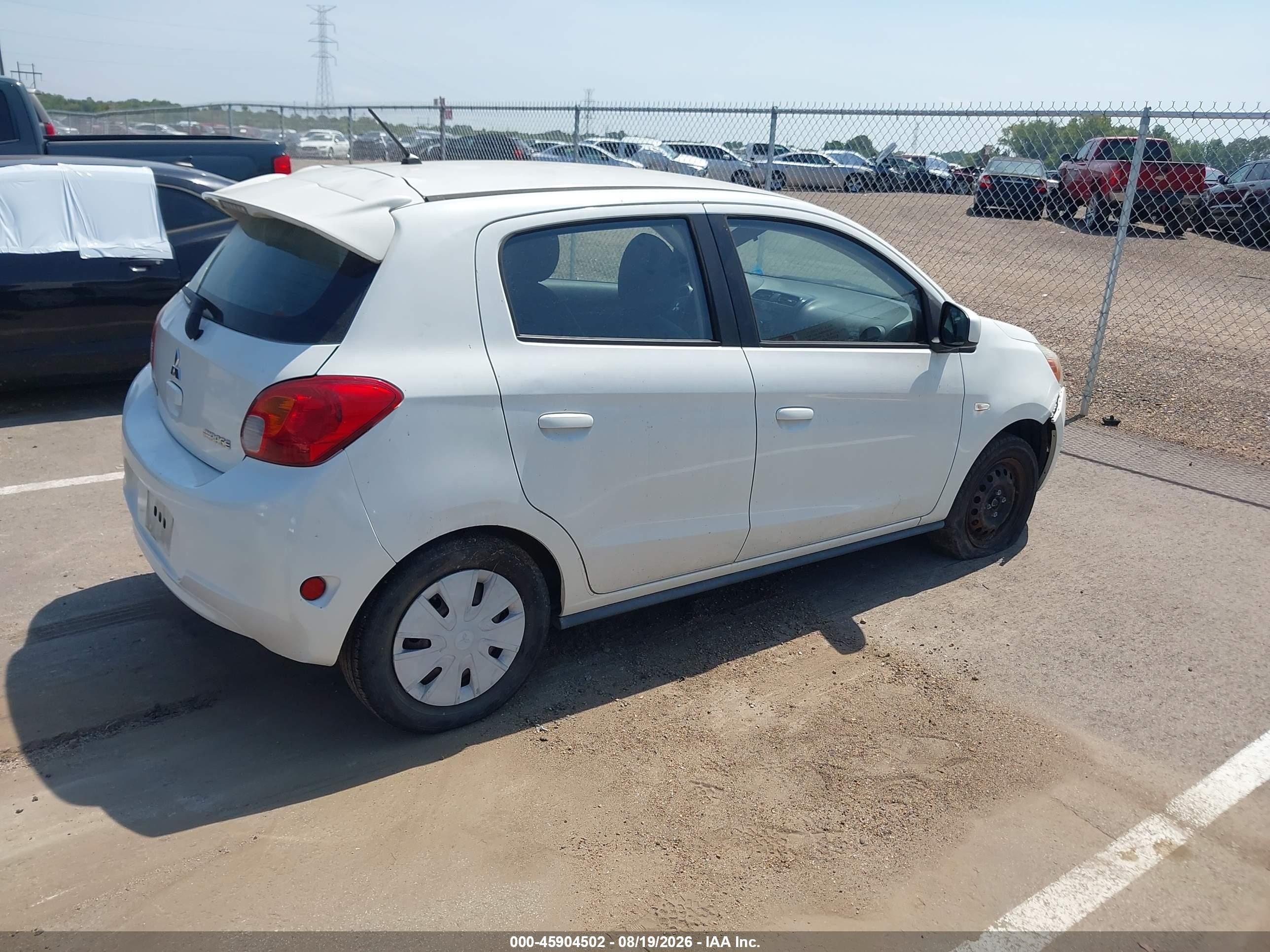 2015 Mitsubishi Mirage De Белый vin: ML32A3HJ7FH047141