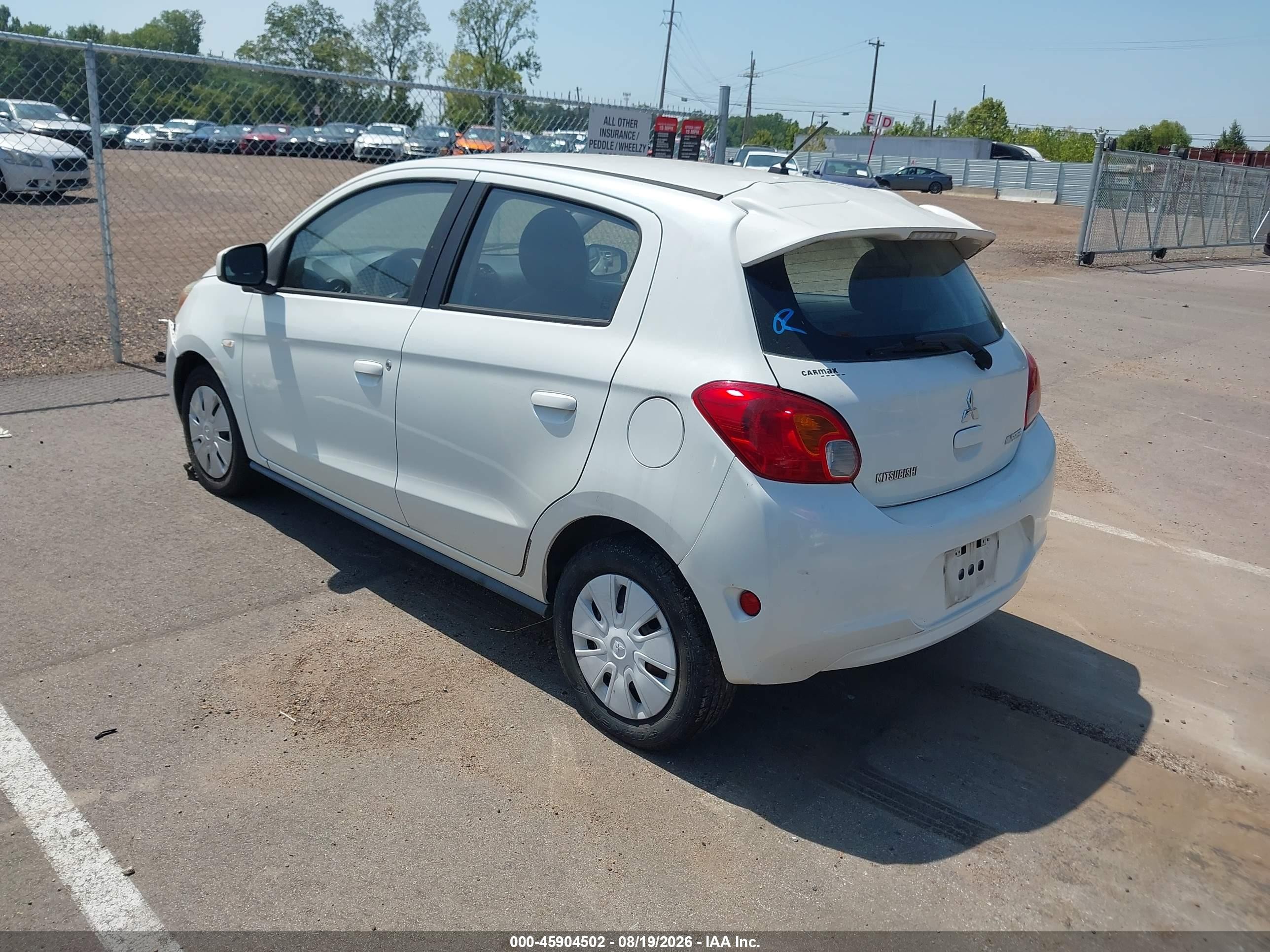 2015 Mitsubishi Mirage De Белый vin: ML32A3HJ7FH047141