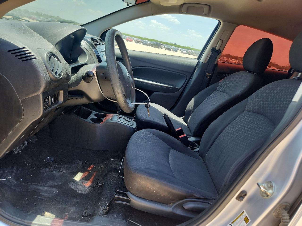 2015 Mitsubishi Mirage De Серый vin: ML32A3HJ8FH000538