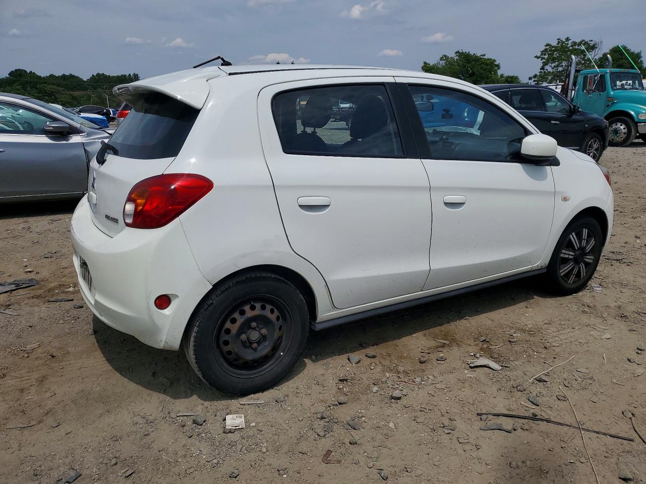 2015 Mitsubishi Mirage De White vin: ML32A3HJ8FH004587