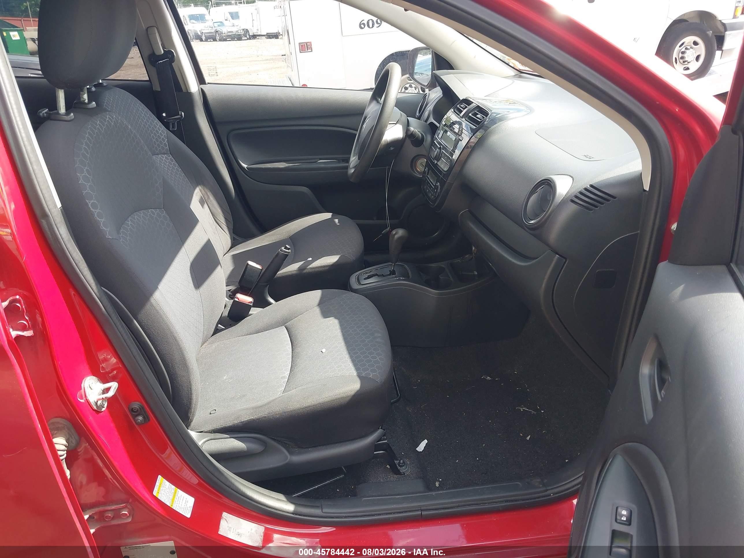 2015 Mitsubishi Mirage De Red vin: ML32A3HJ8FH009191