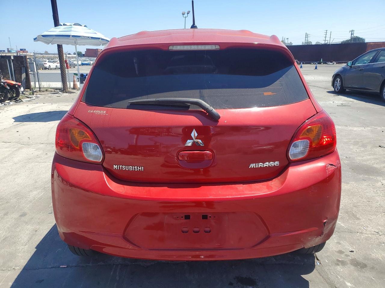 2015 Mitsubishi Mirage De Red vin: ML32A3HJ8FH032132