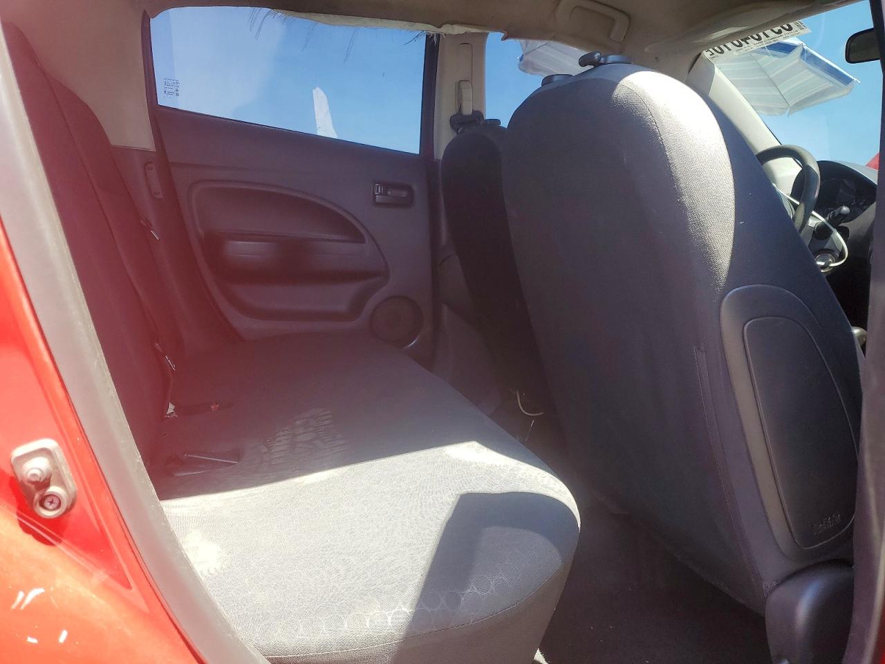 2015 Mitsubishi Mirage De Red vin: ML32A3HJ8FH032132