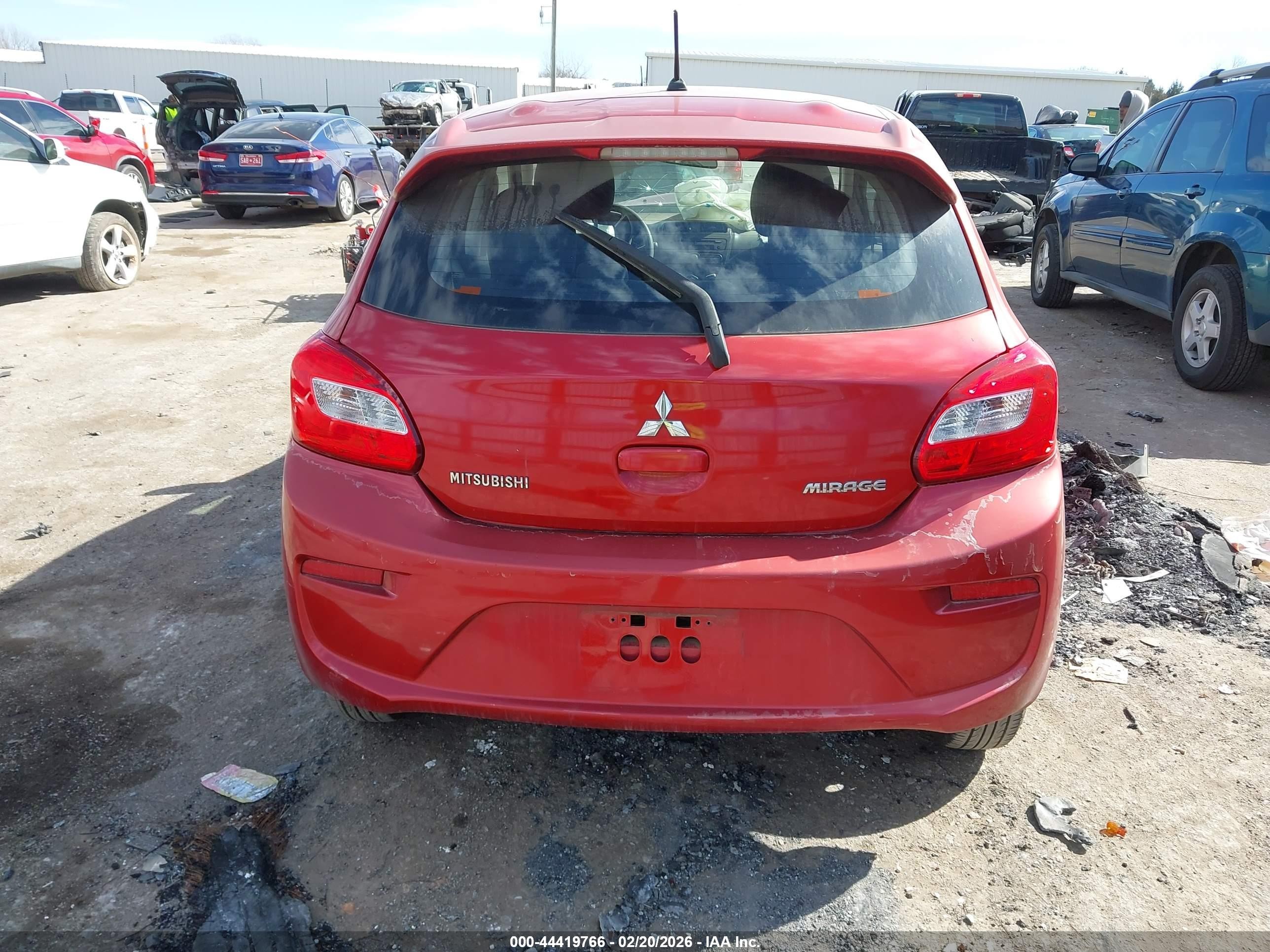 2017 Mitsubishi Mirage Es Red vin: ML32A3HJ8HH003183