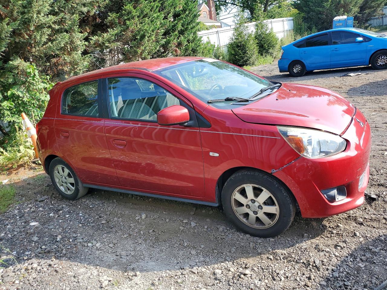 2015 Mitsubishi Mirage De Red vin: ML32A3HJ9FH012620