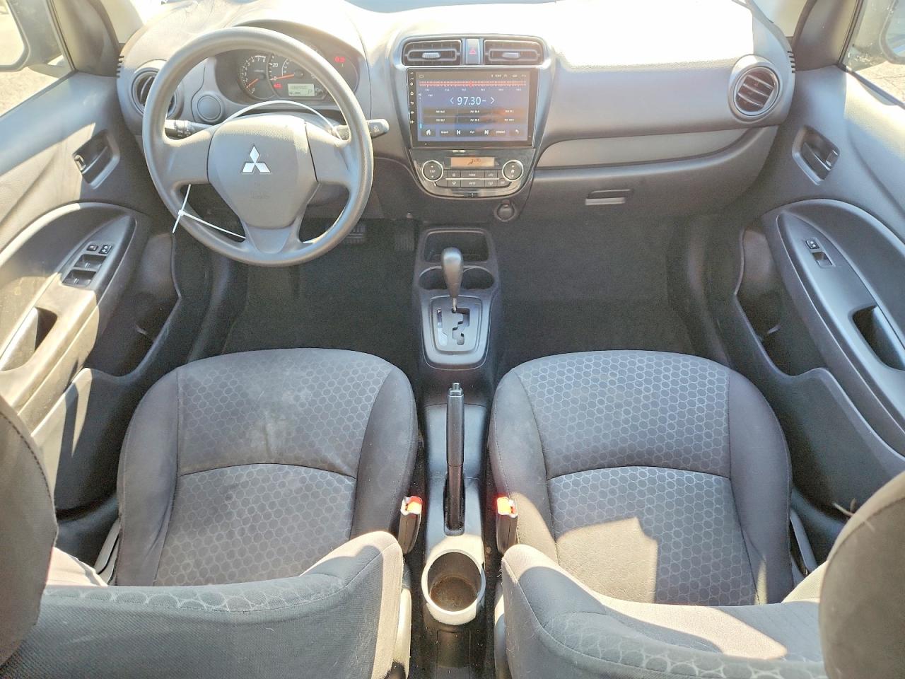 2015 Mitsubishi Mirage De Silver vin: ML32A3HJ9FH035265