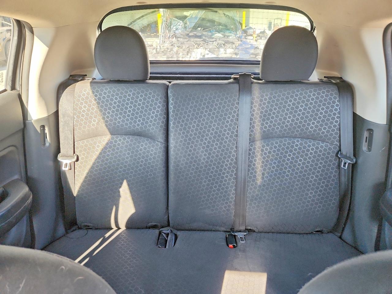 2015 Mitsubishi Mirage De Silver vin: ML32A3HJ9FH035265