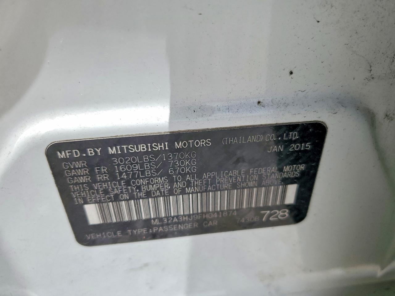 2015 Mitsubishi Mirage De White vin: ML32A3HJ9FH041874