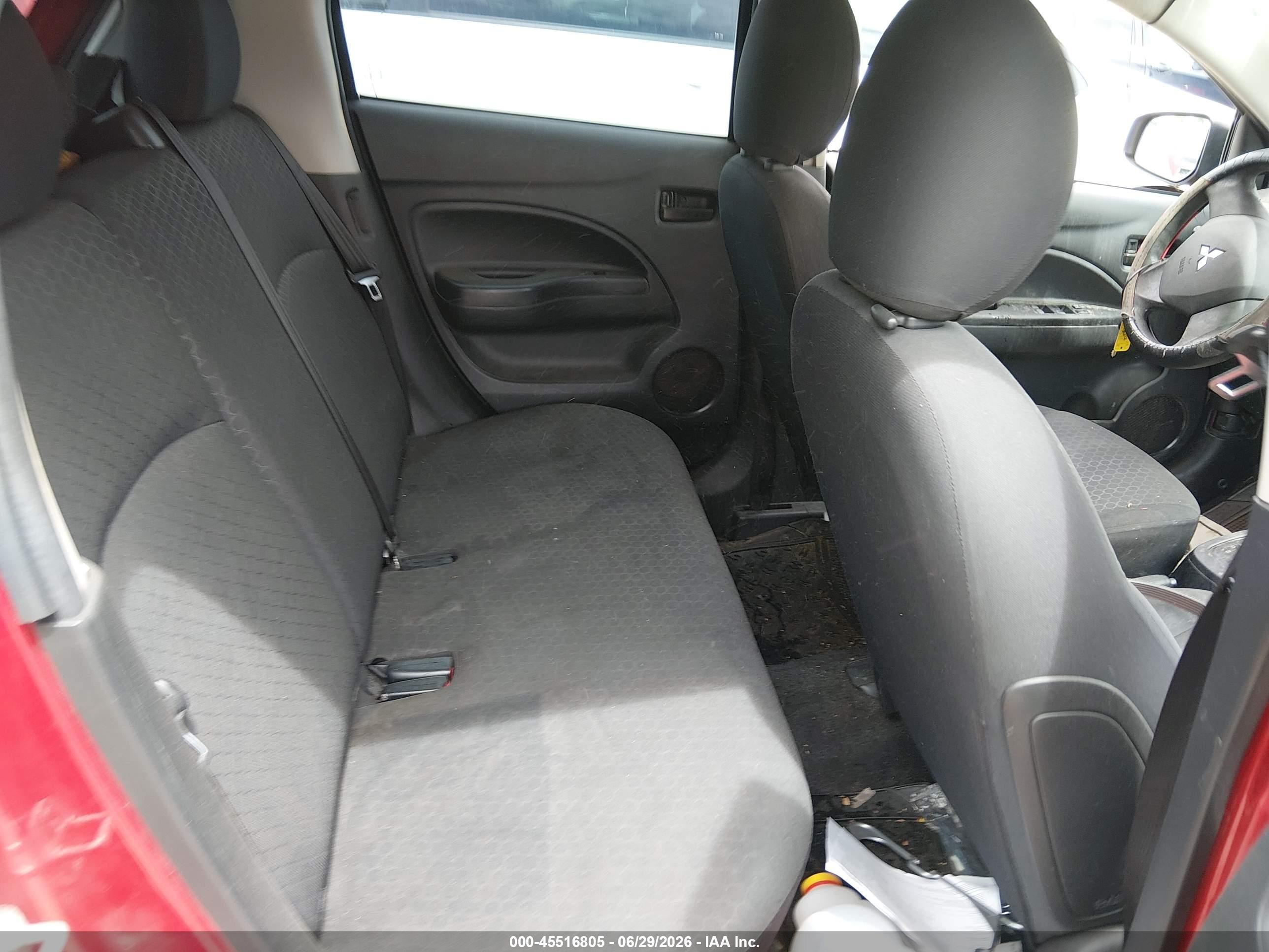 2015 Mitsubishi Mirage De Red vin: ML32A3HJ9FH046086