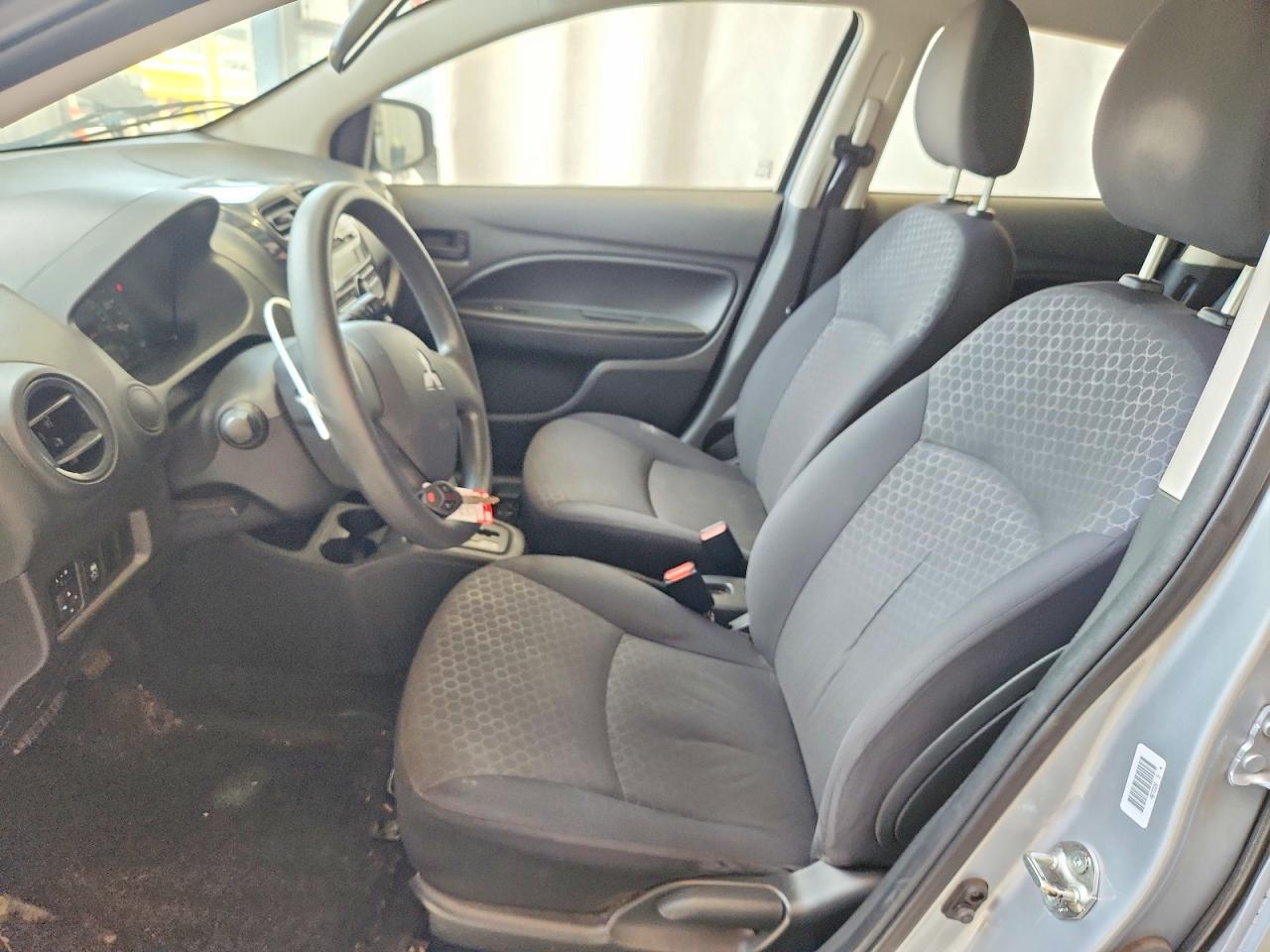 2015 Mitsubishi Mirage De Silver vin: ML32A3HJ9FH047772