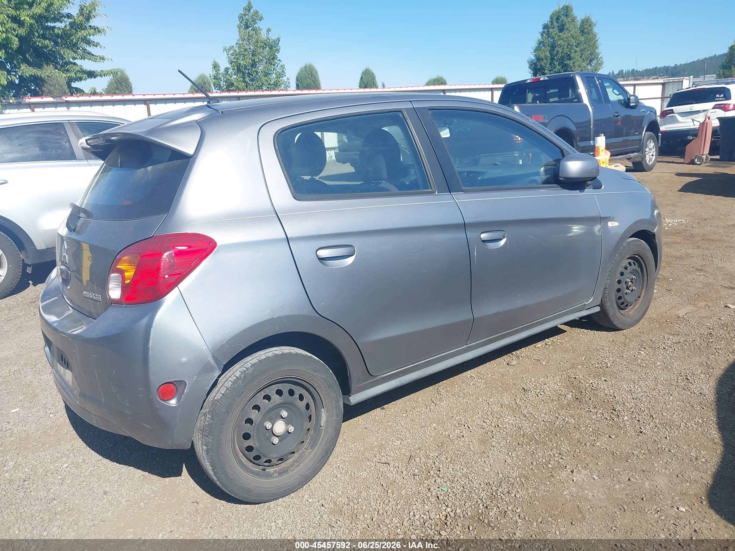 2015 Mitsubishi Mirage De Gray vin: ML32A3HJ9FH055421