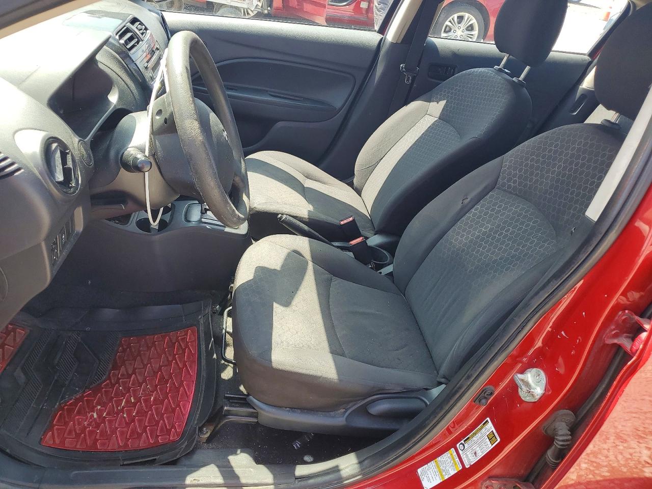 2015 Mitsubishi Mirage De Red vin: ML32A3HJXFH037266