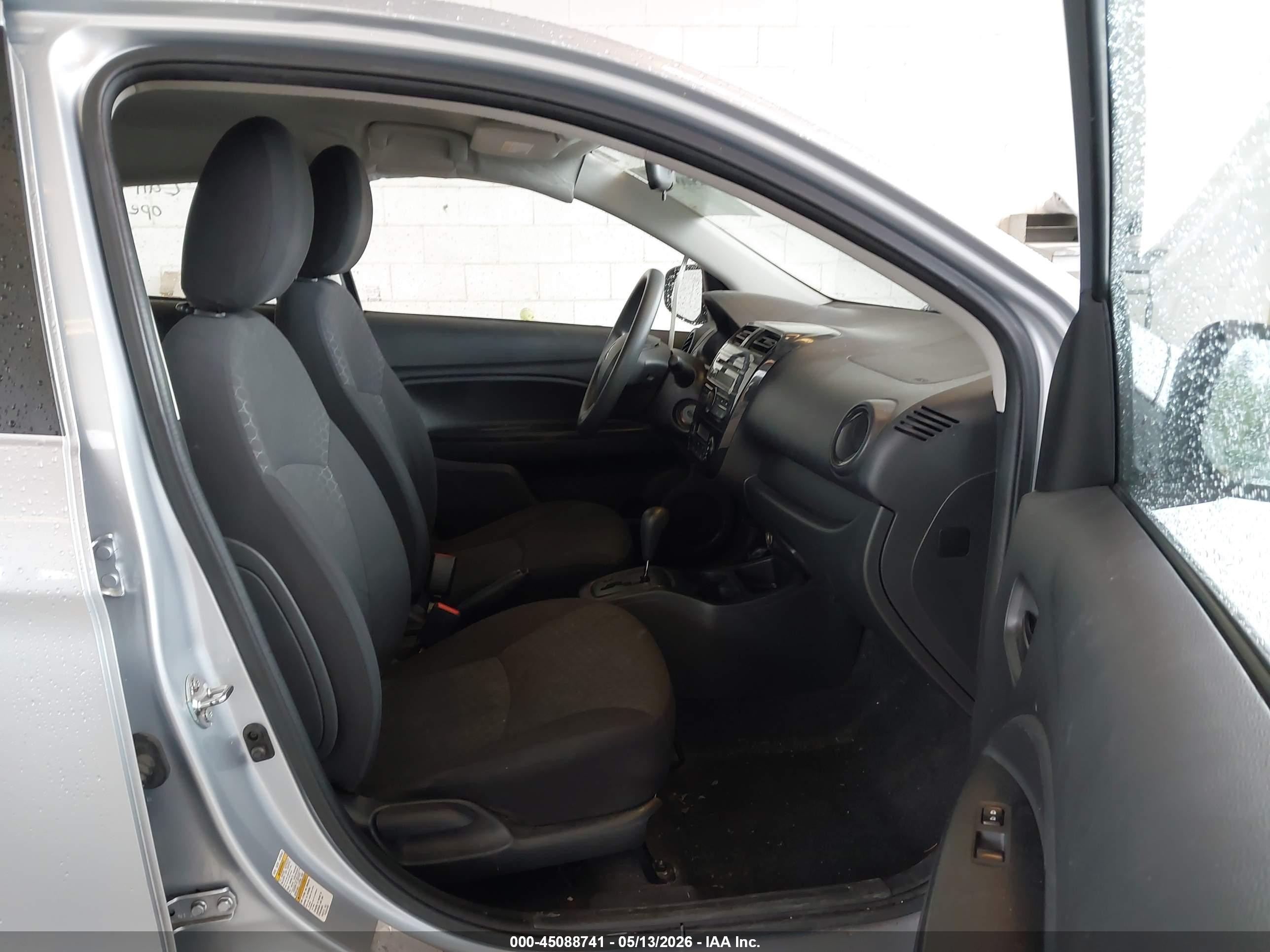 2015 Mitsubishi Mirage De Silver vin: ML32A3HJXFH040121
