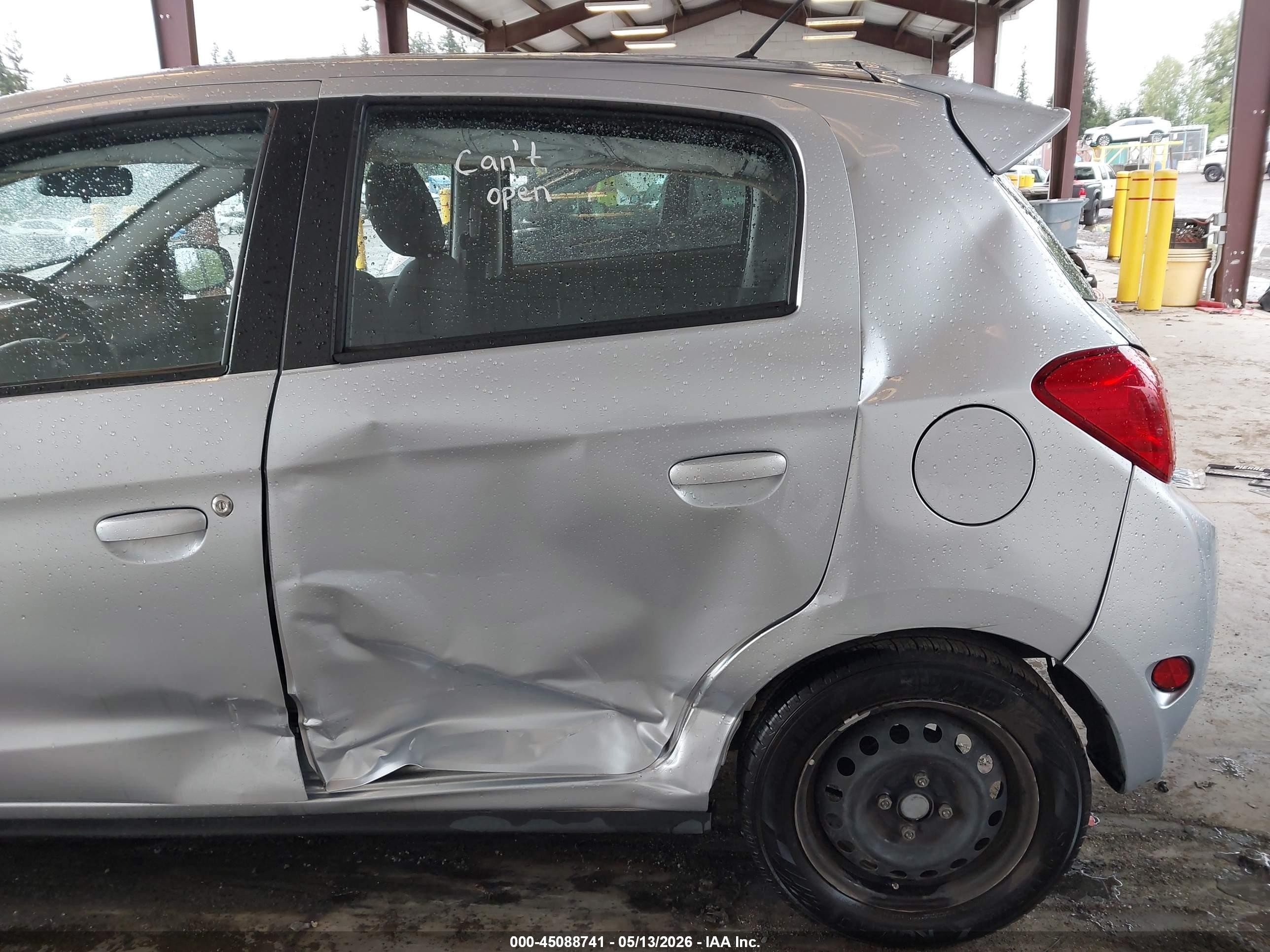 2015 Mitsubishi Mirage De Silver vin: ML32A3HJXFH040121