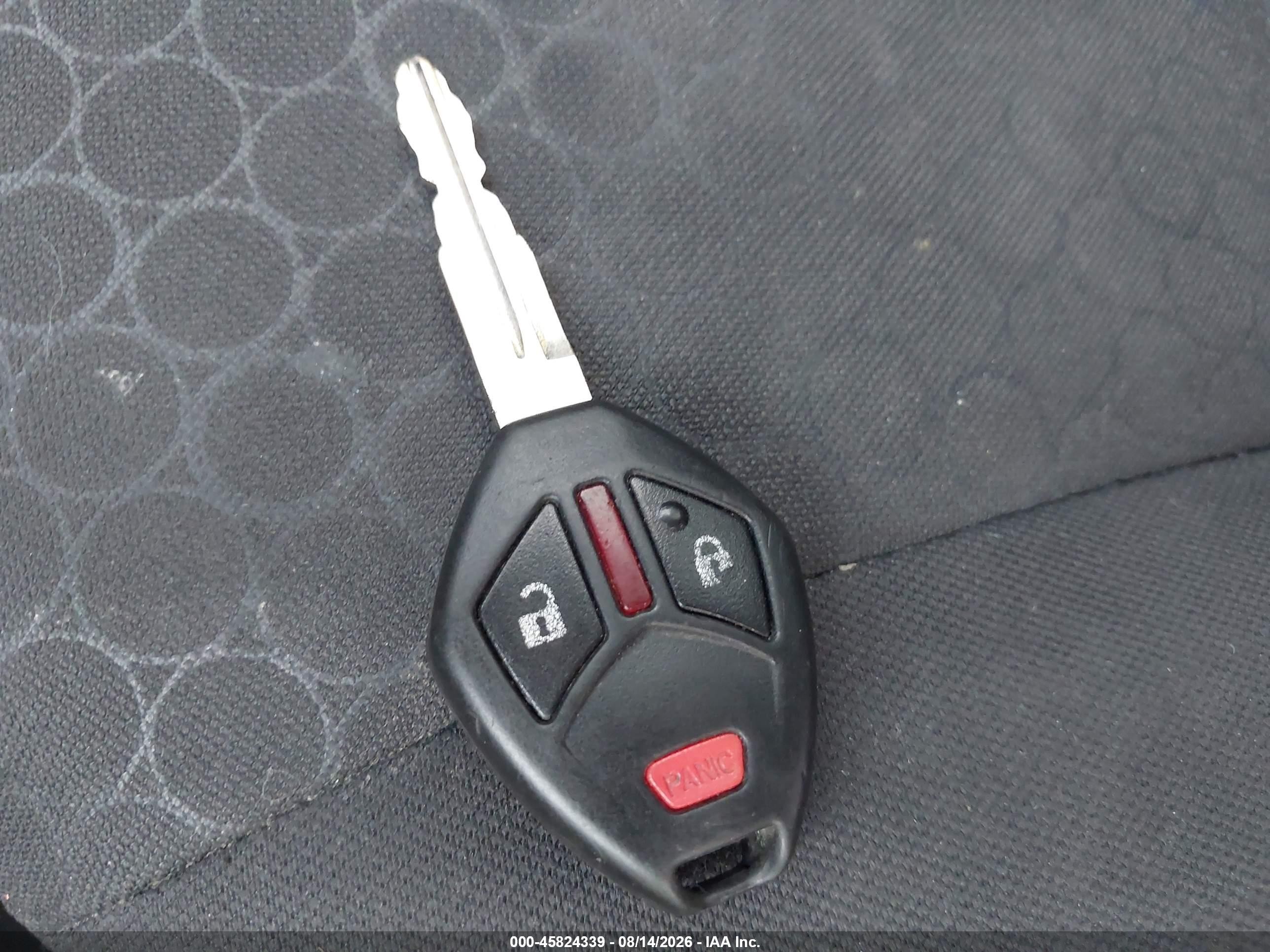 2015 Mitsubishi Mirage De Red vin: ML32A3HJXFH041379