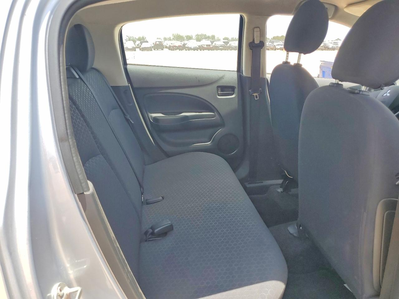 2015 Mitsubishi Mirage De Silver vin: ML32A3HJXFH059865