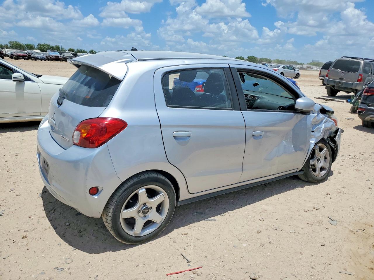 2015 Mitsubishi Mirage De Silver vin: ML32A3HJXFH059865