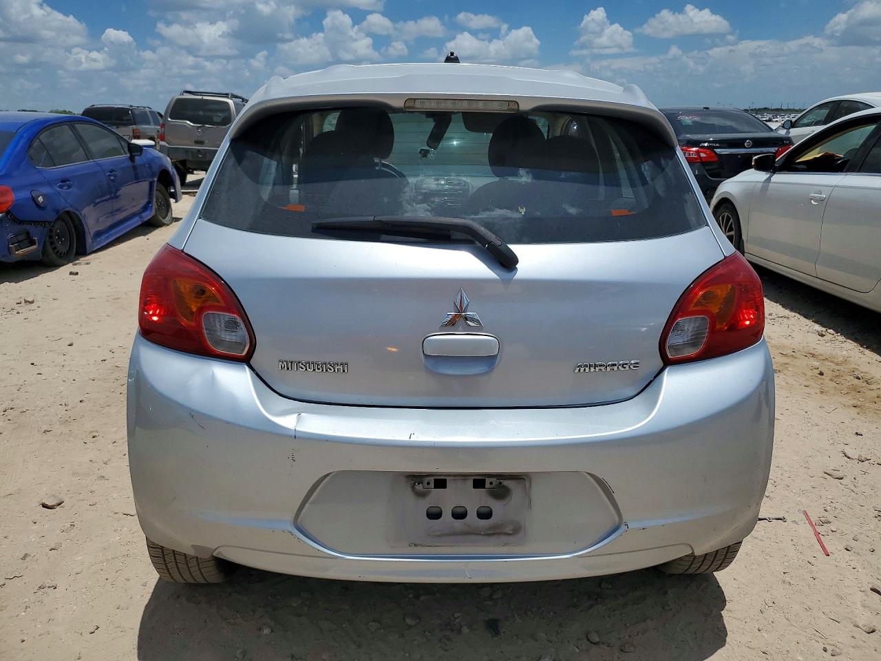 2015 Mitsubishi Mirage De Silver vin: ML32A3HJXFH059865