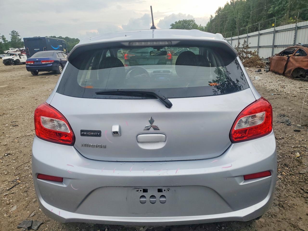 2020 Mitsubishi Mirage Es Silver vin: ML32A3HJXLH008829