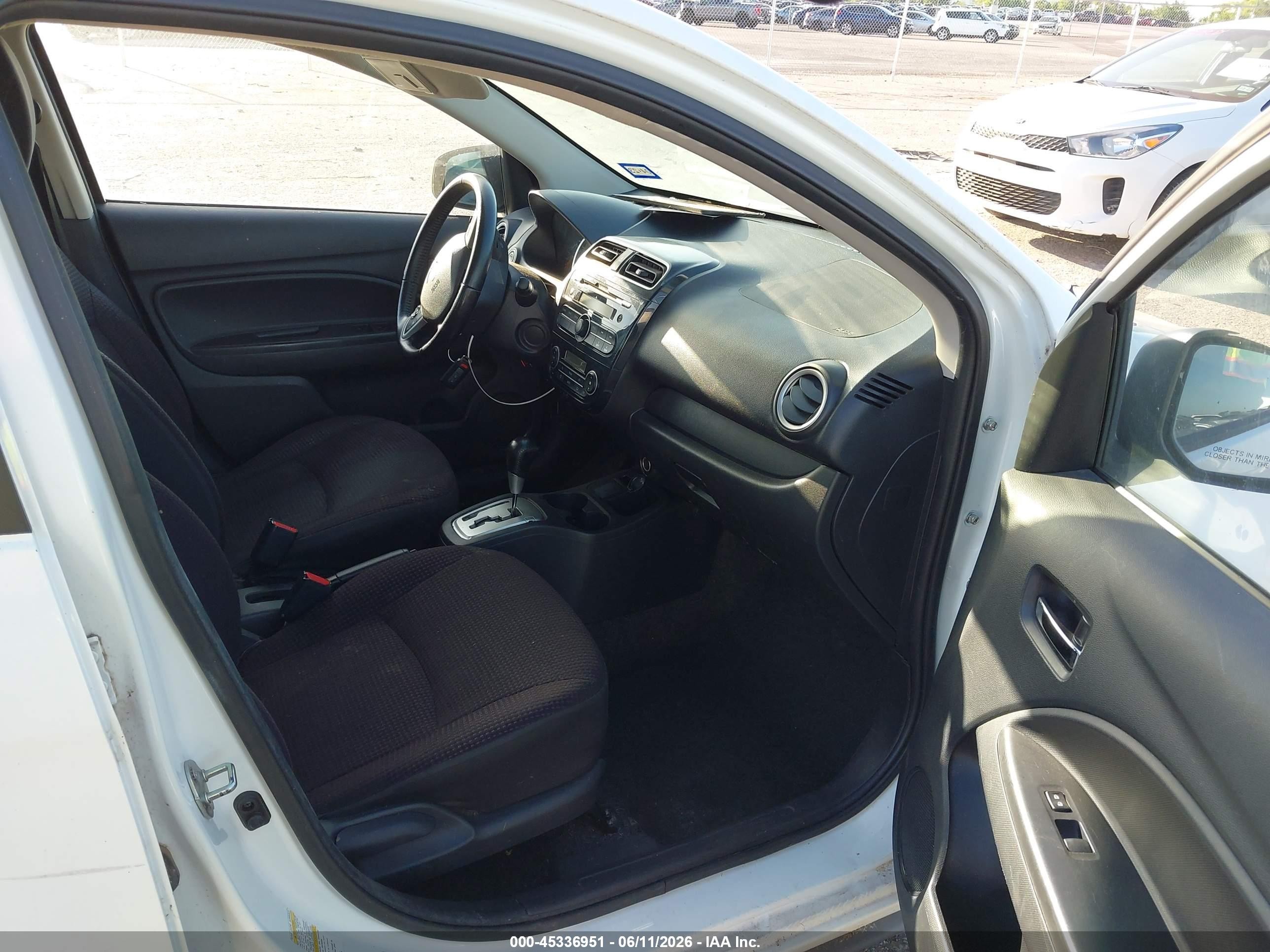 2014 Mitsubishi Mirage Es White vin: ML32A4HJ0EH015992