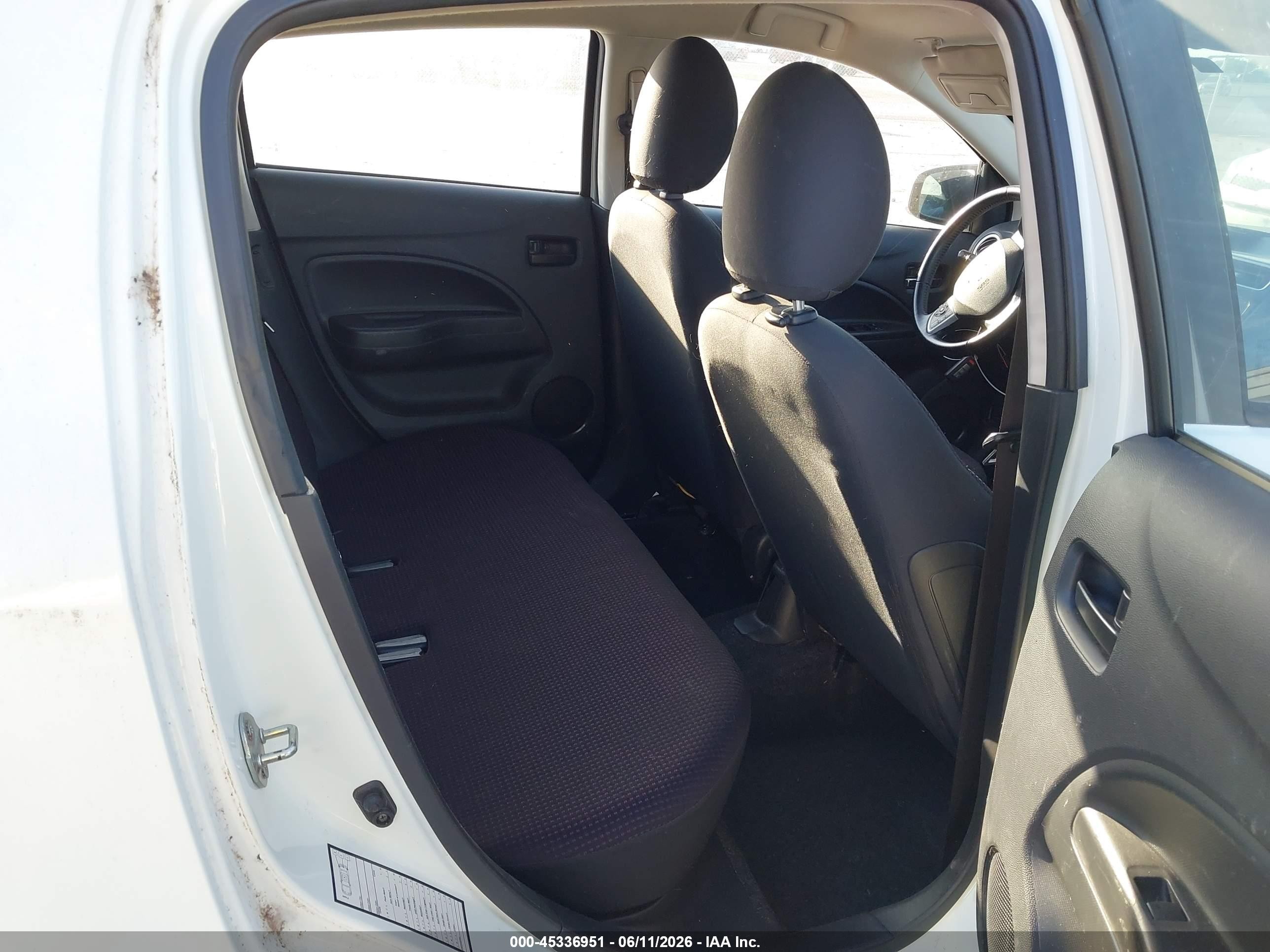 2014 Mitsubishi Mirage Es White vin: ML32A4HJ0EH015992