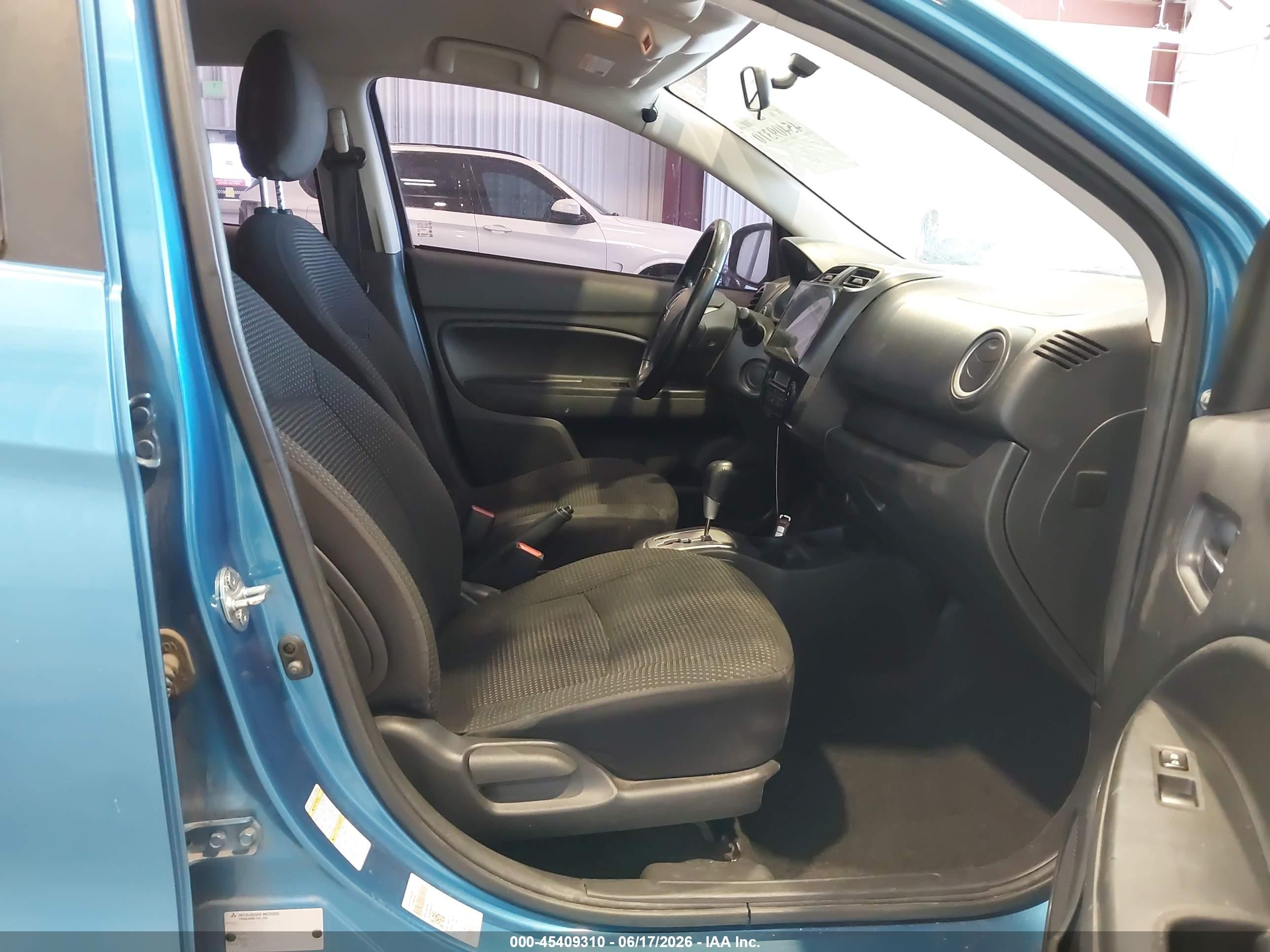 2015 Mitsubishi Mirage Es Blue vin: ML32A4HJ0FH054308