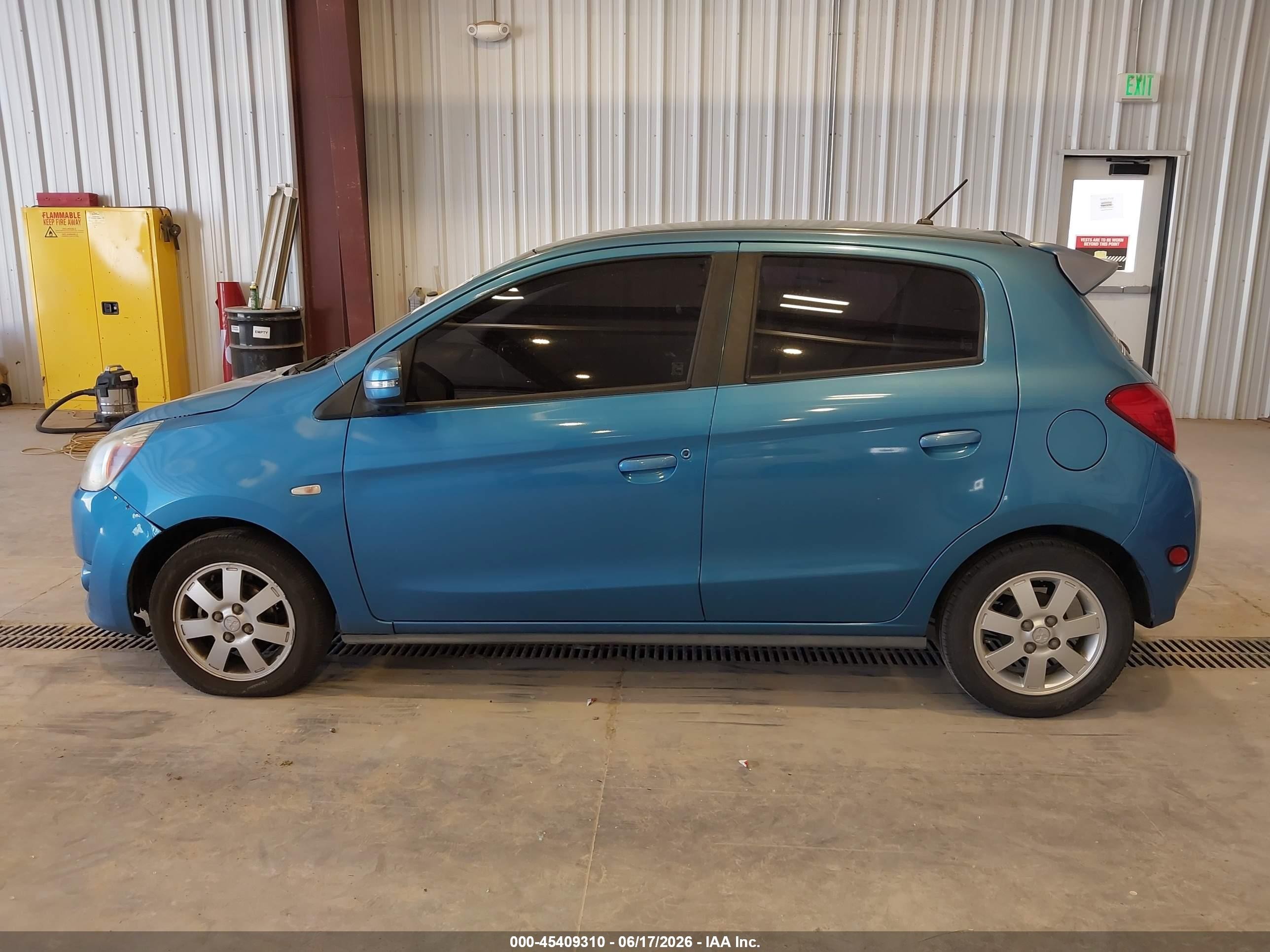 2015 Mitsubishi Mirage Es Blue vin: ML32A4HJ0FH054308