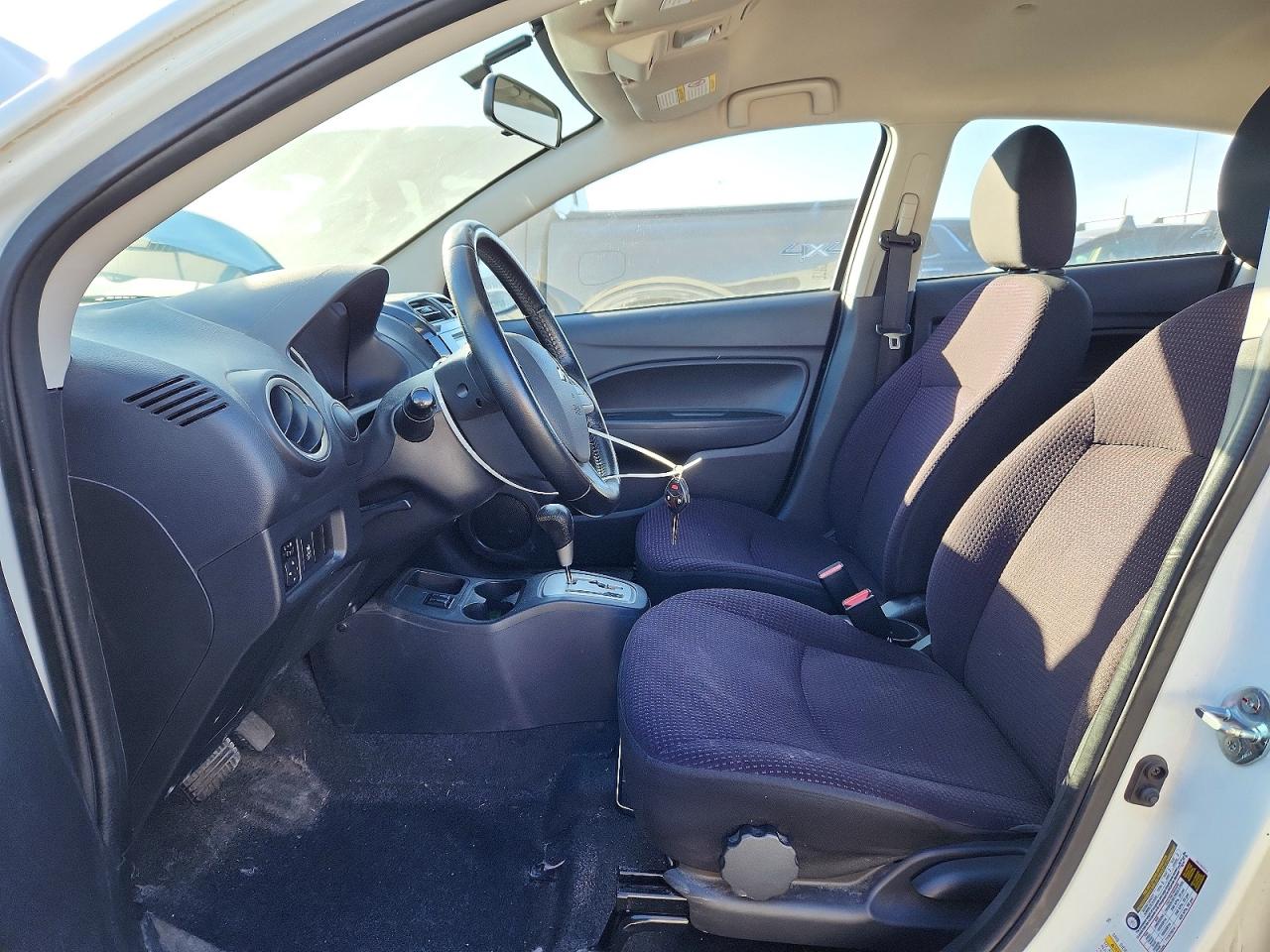 2014 Mitsubishi Mirage Es White vin: ML32A4HJ1EH015452