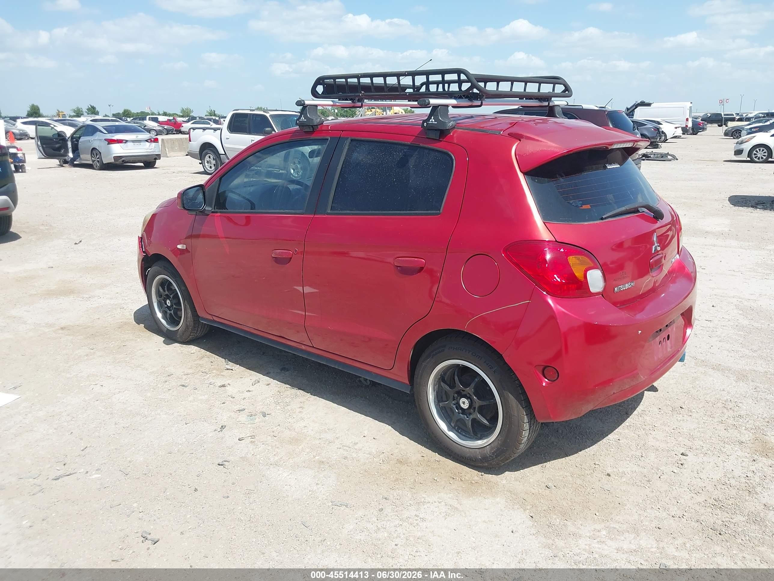 2014 Mitsubishi Mirage Es Красный vin: ML32A4HJ2EH017985