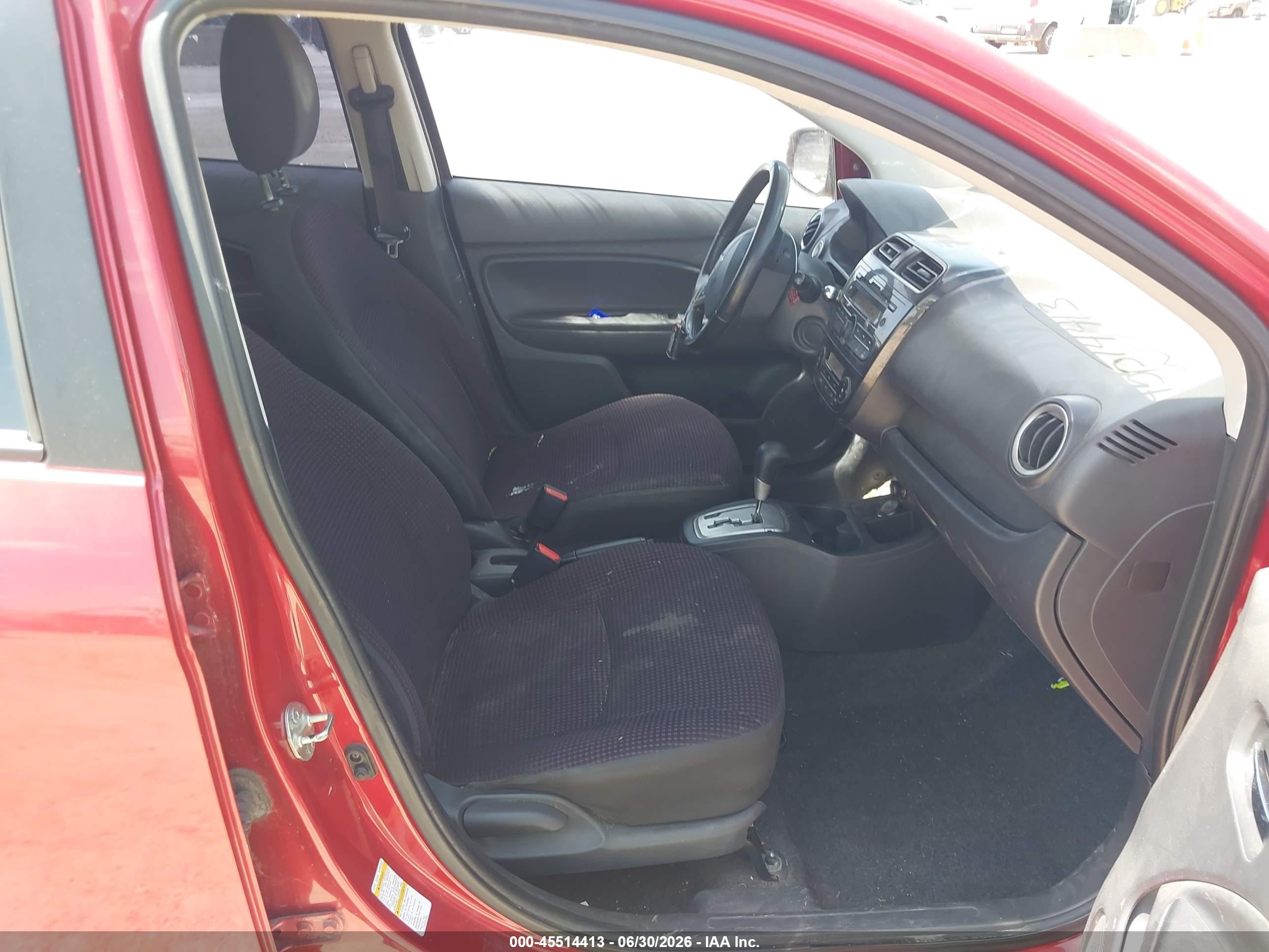 2014 Mitsubishi Mirage Es Красный vin: ML32A4HJ2EH017985