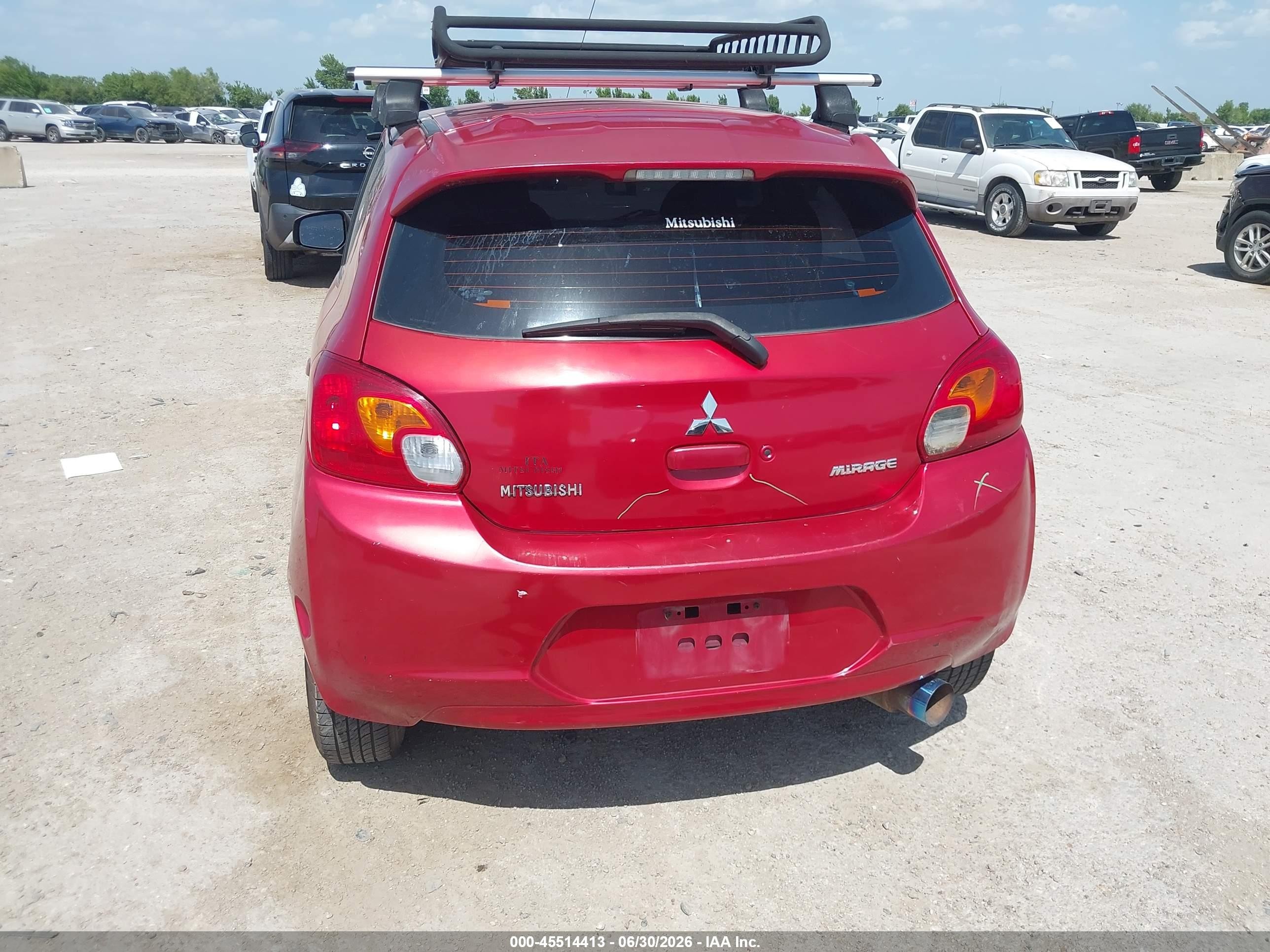2014 Mitsubishi Mirage Es Красный vin: ML32A4HJ2EH017985