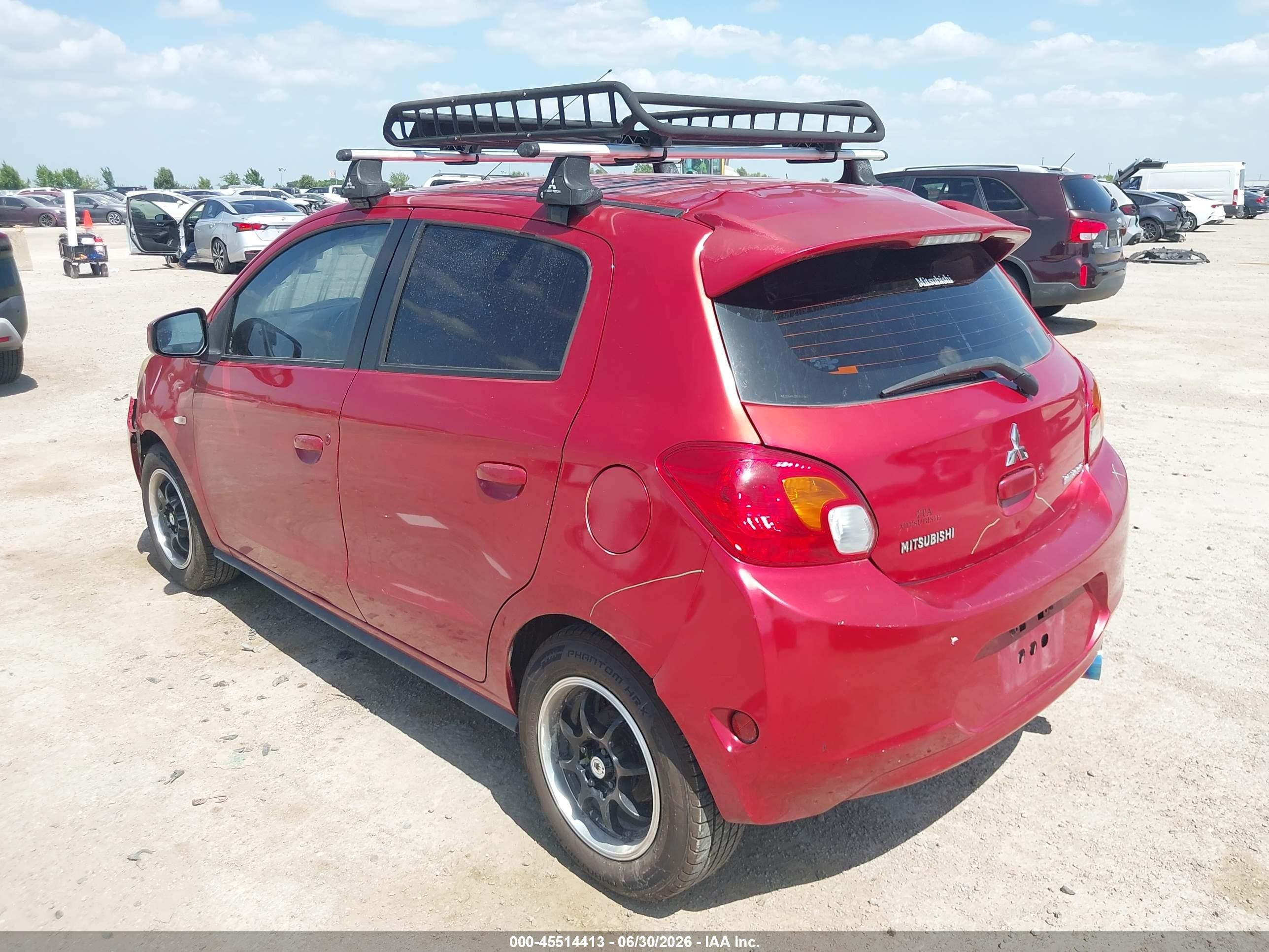 2014 Mitsubishi Mirage Es Красный vin: ML32A4HJ2EH017985