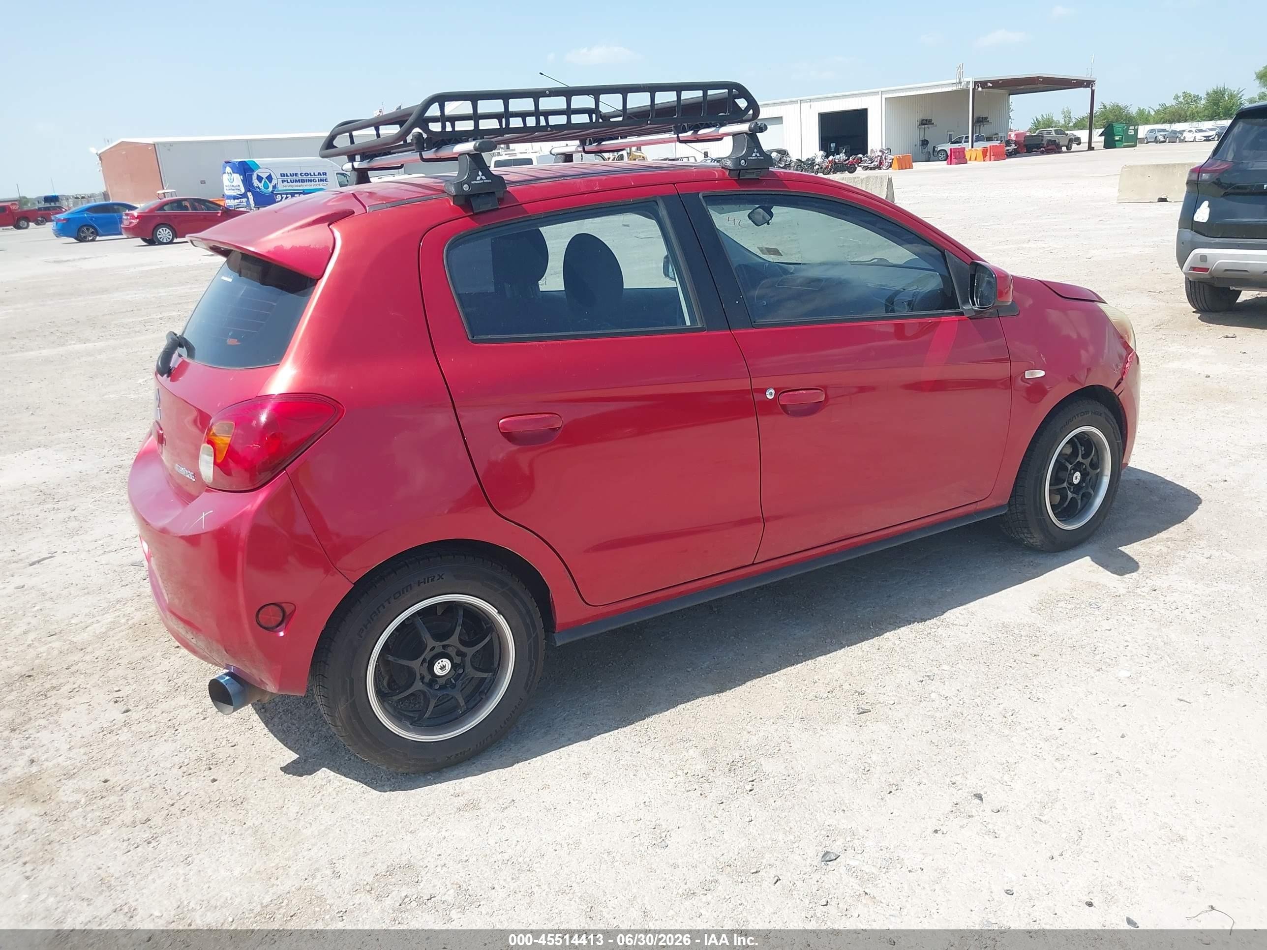 2014 Mitsubishi Mirage Es Красный vin: ML32A4HJ2EH017985