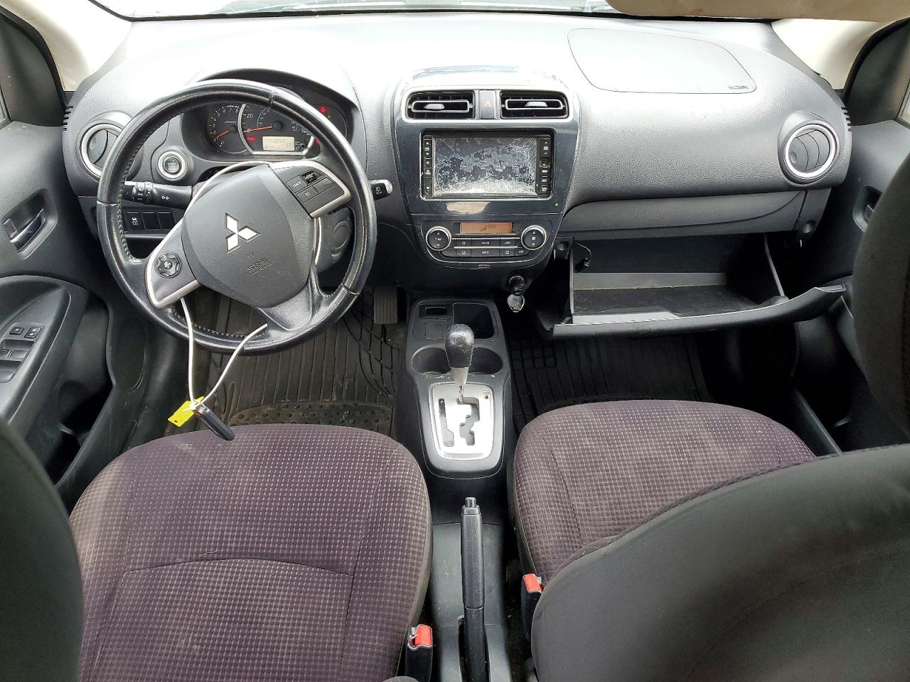 2014 Mitsubishi Mirage Es Серебряный vin: ML32A4HJ3EH007241