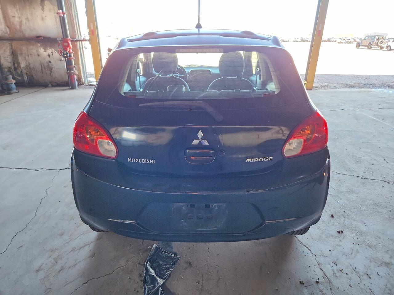 2015 Mitsubishi Mirage Es Black vin: ML32A4HJ3FH010884