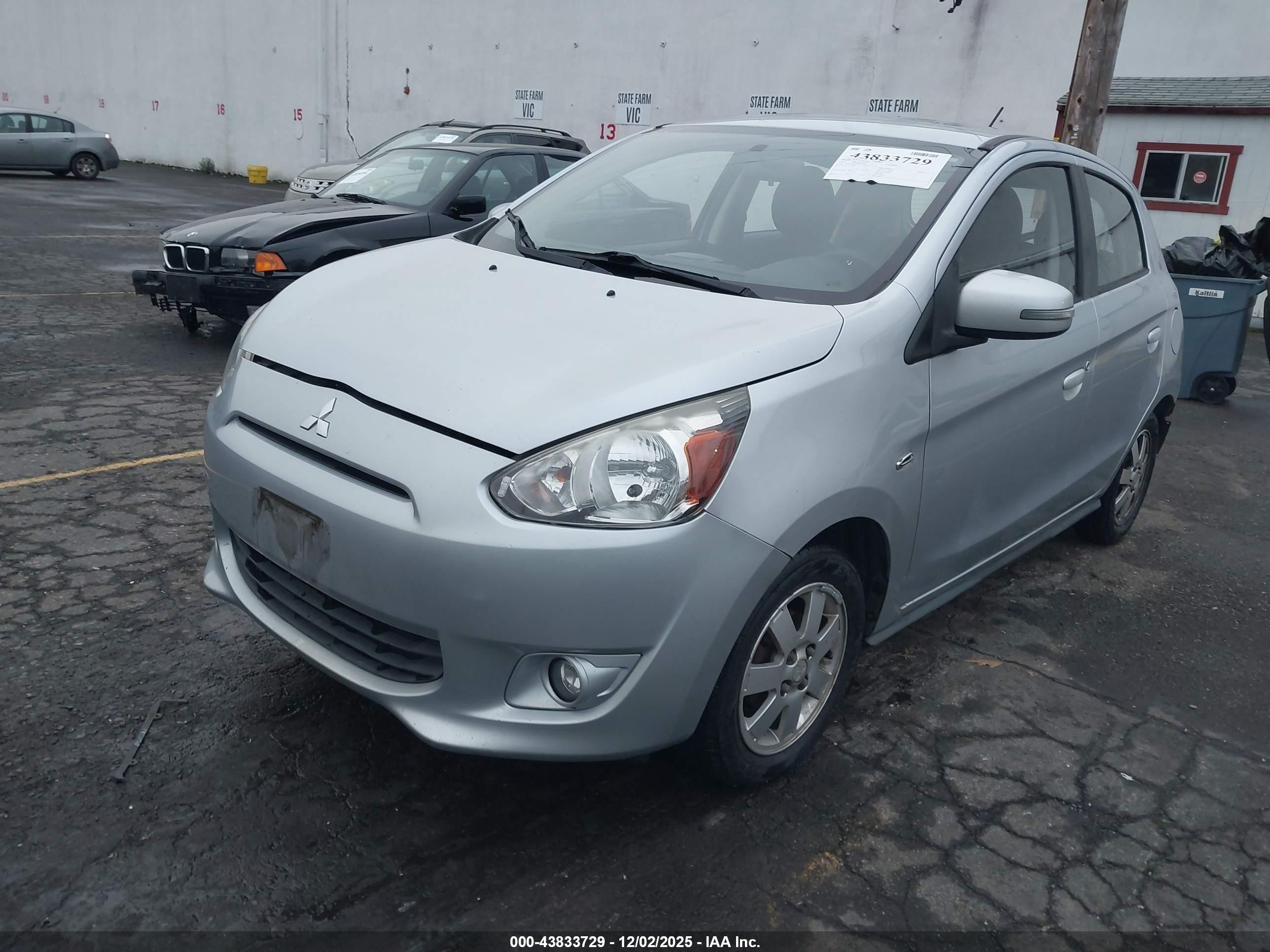 2015 Mitsubishi Mirage Es Silver vin: ML32A4HJ3FH056585