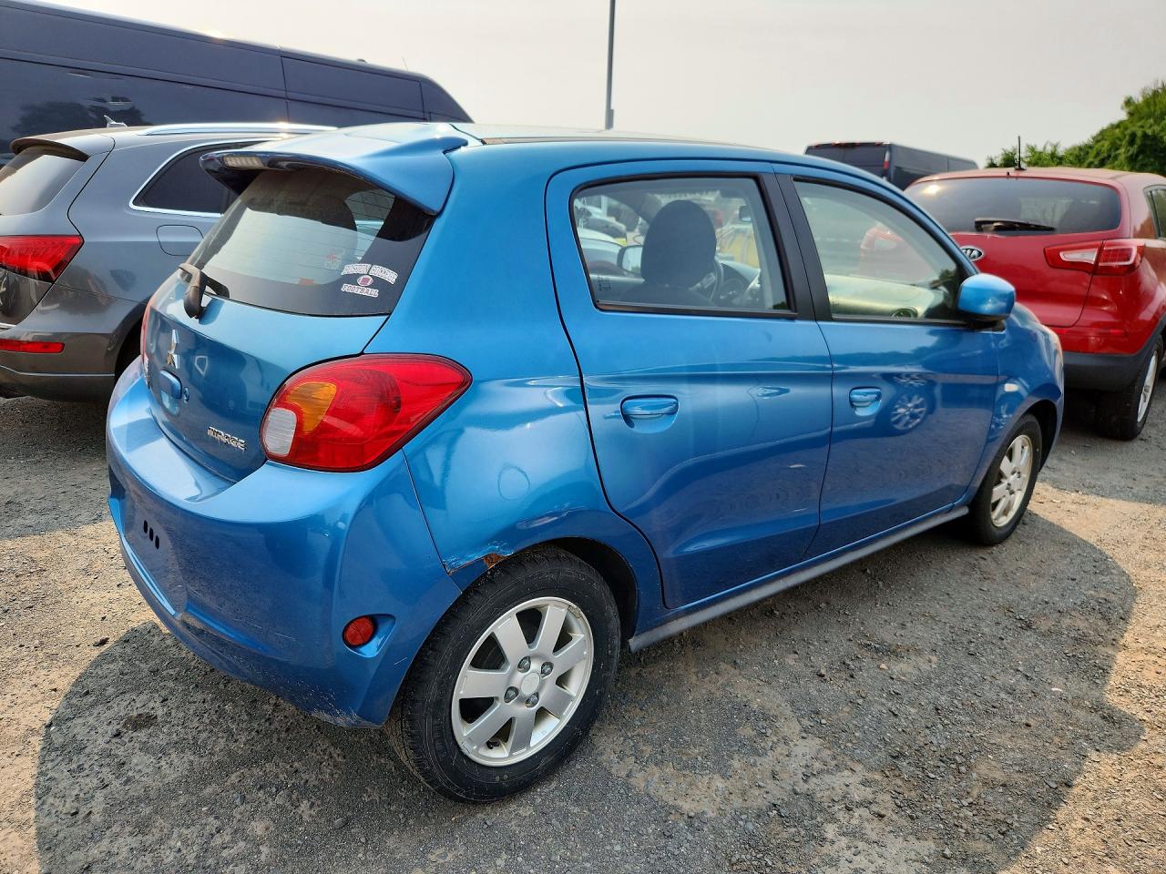 2014 Mitsubishi Mirage Es Blue vin: ML32A4HJ5EH005703