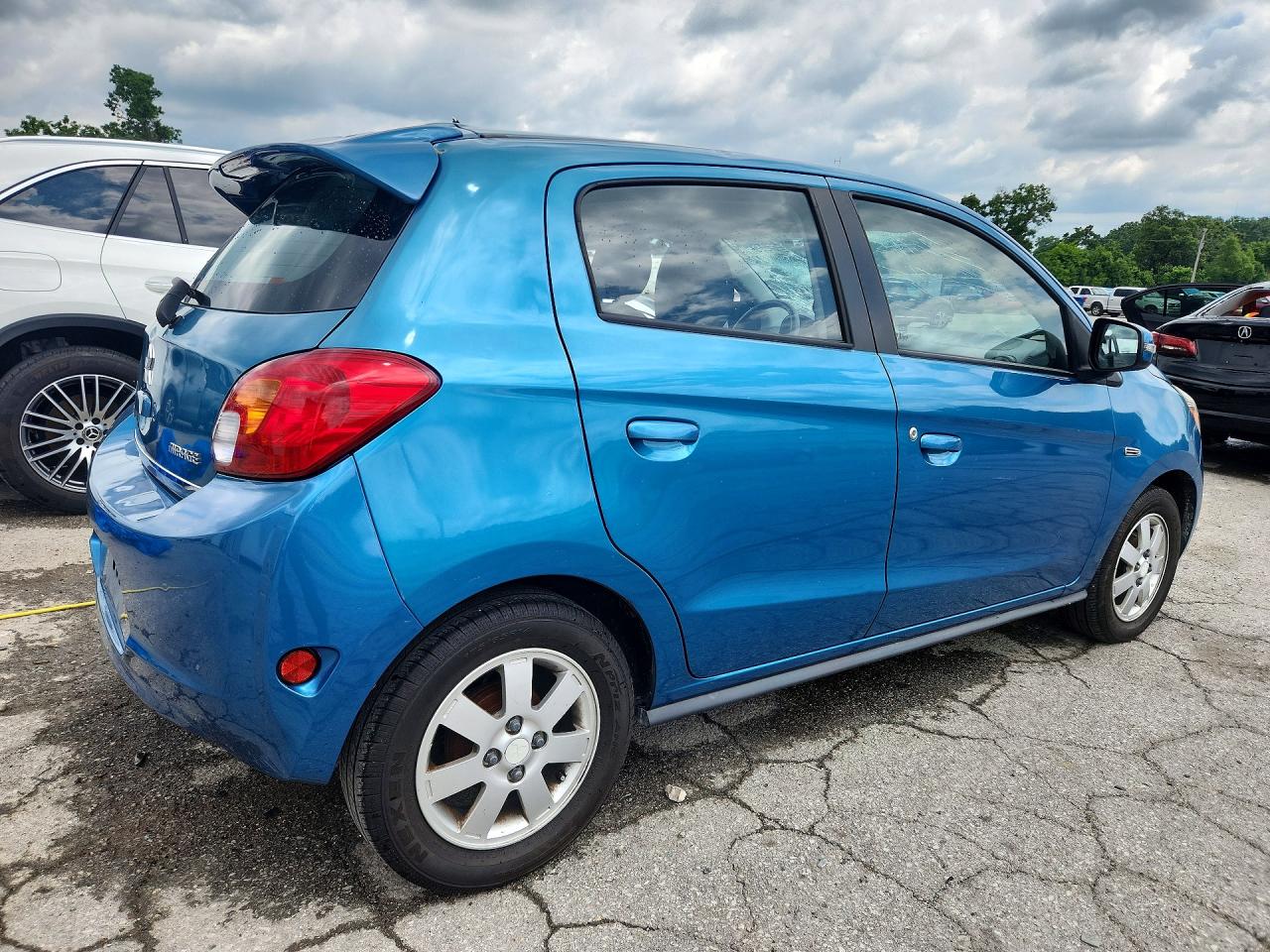 2015 Mitsubishi Mirage Es Blue vin: ML32A4HJ5FH042431