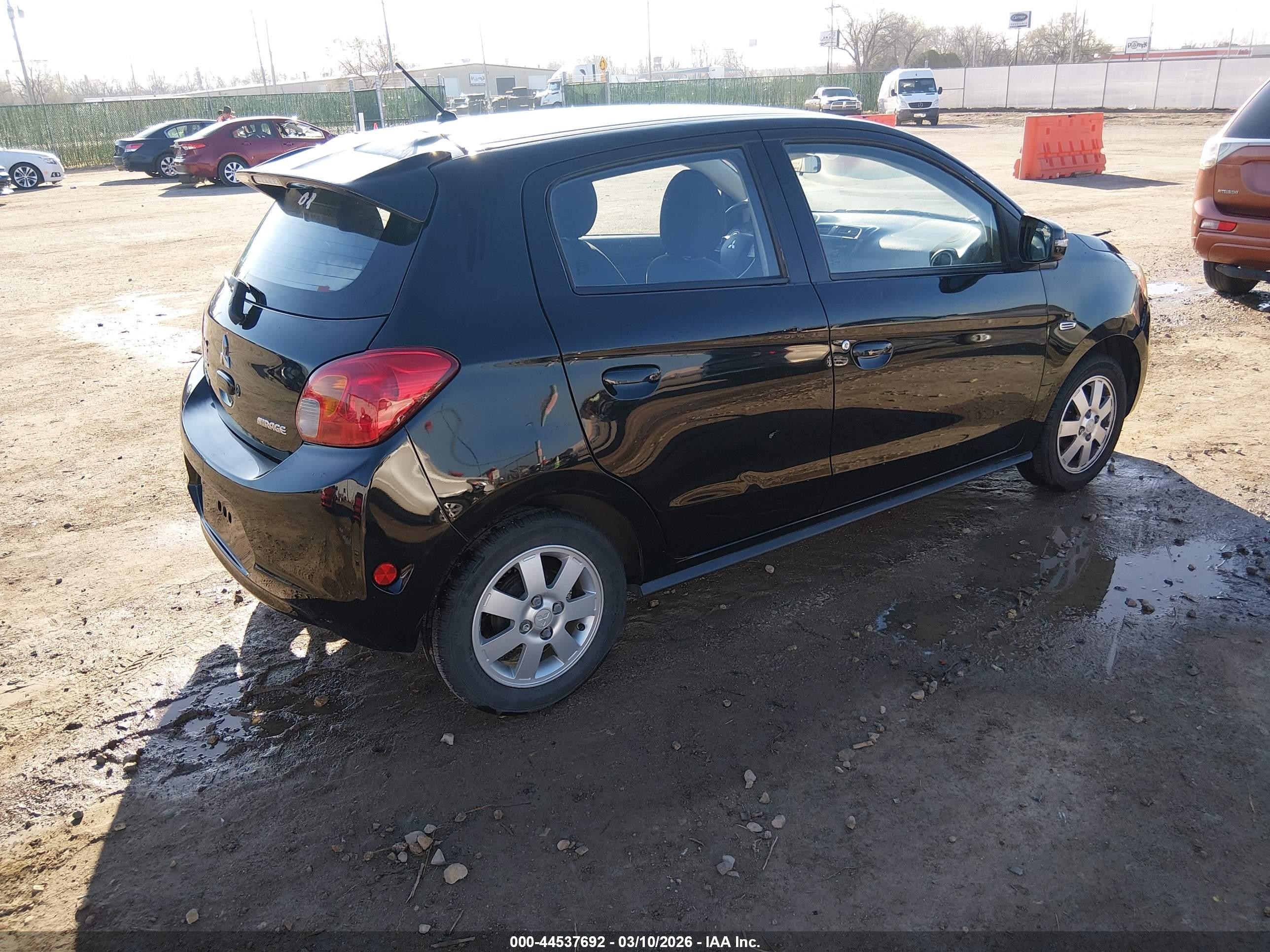 2015 Mitsubishi Mirage Es Black vin: ML32A4HJ5FH054952