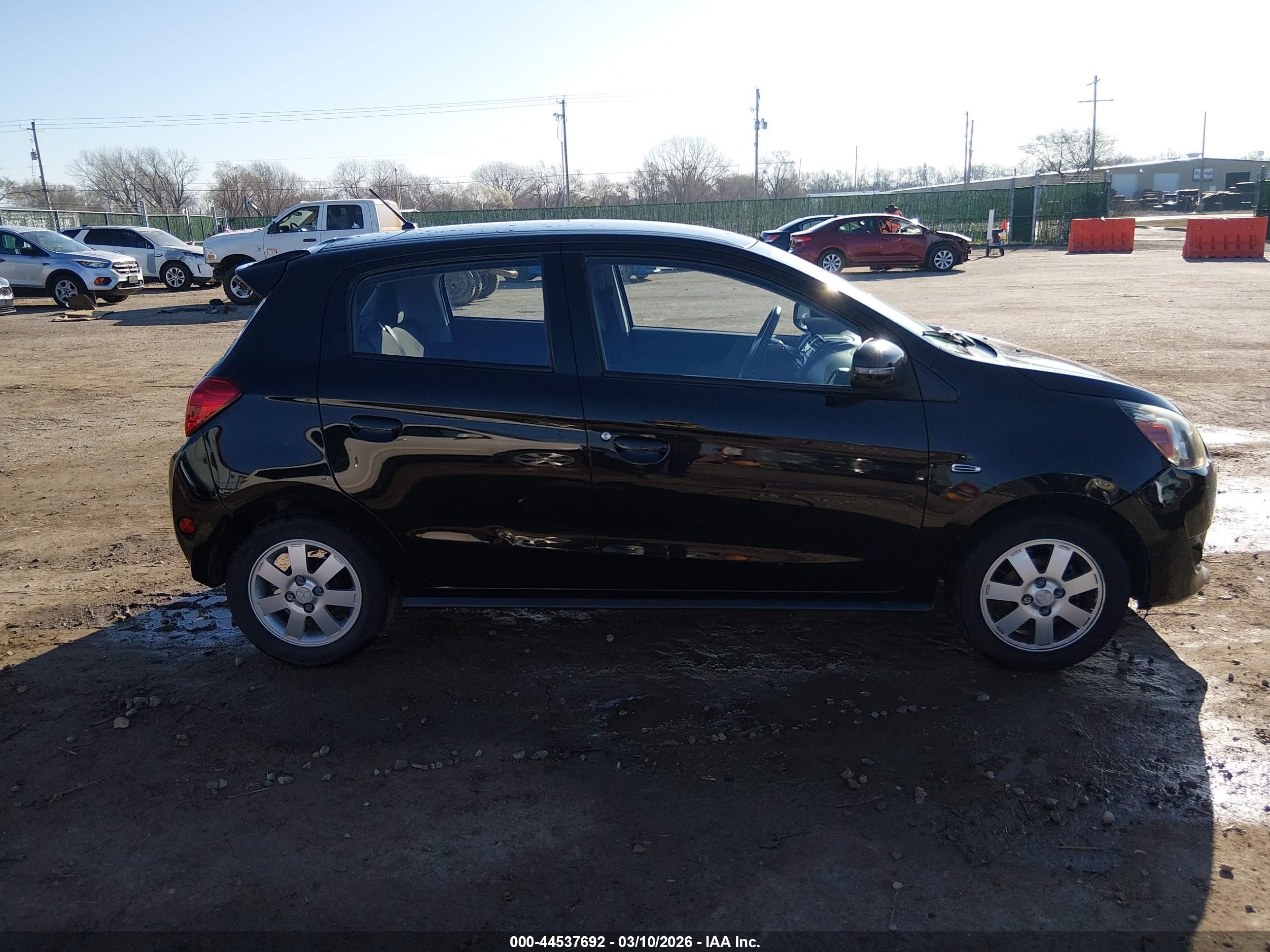2015 Mitsubishi Mirage Es Black vin: ML32A4HJ5FH054952