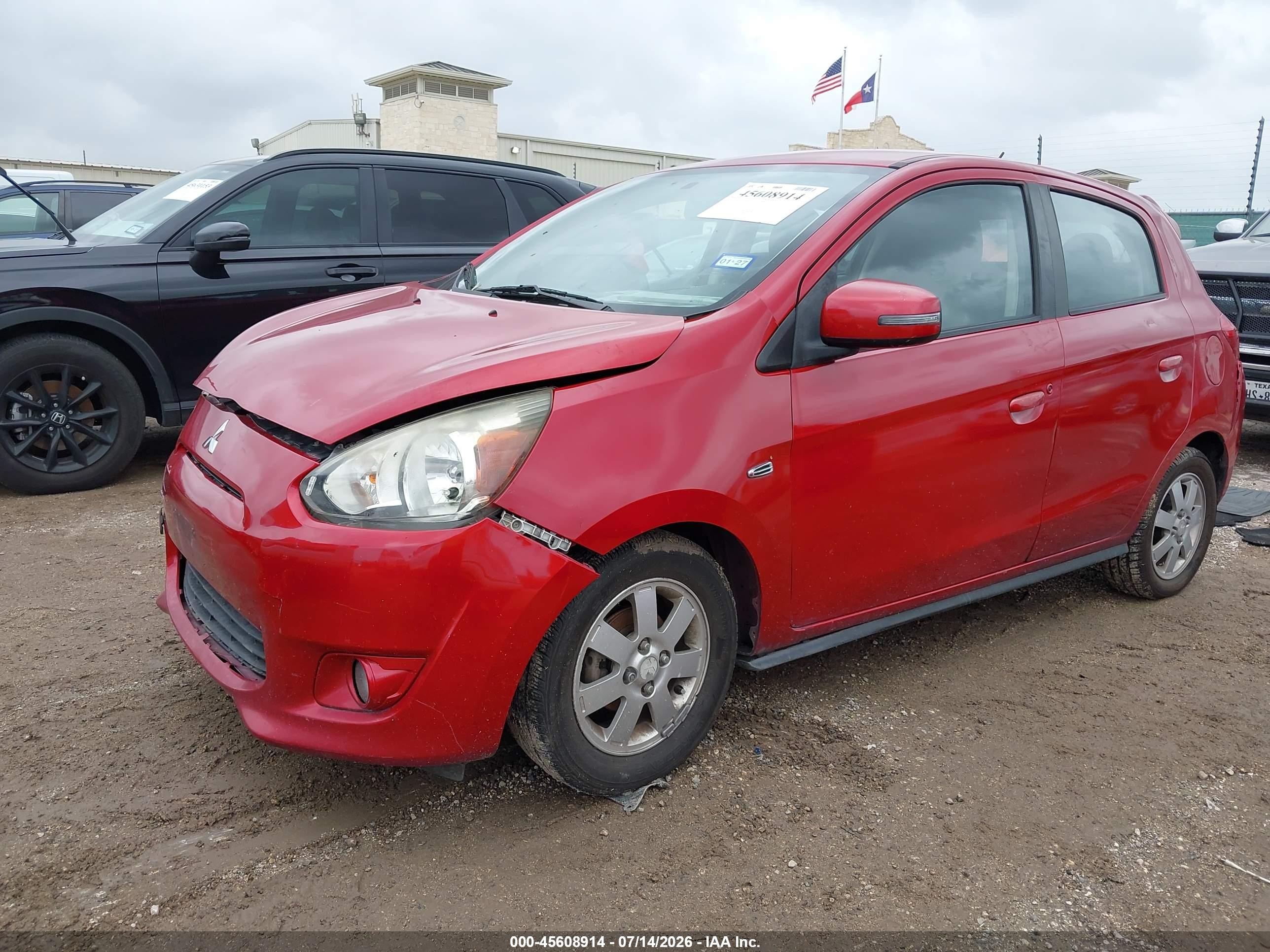 2015 Mitsubishi Mirage Es Красный vin: ML32A4HJ6FH038081