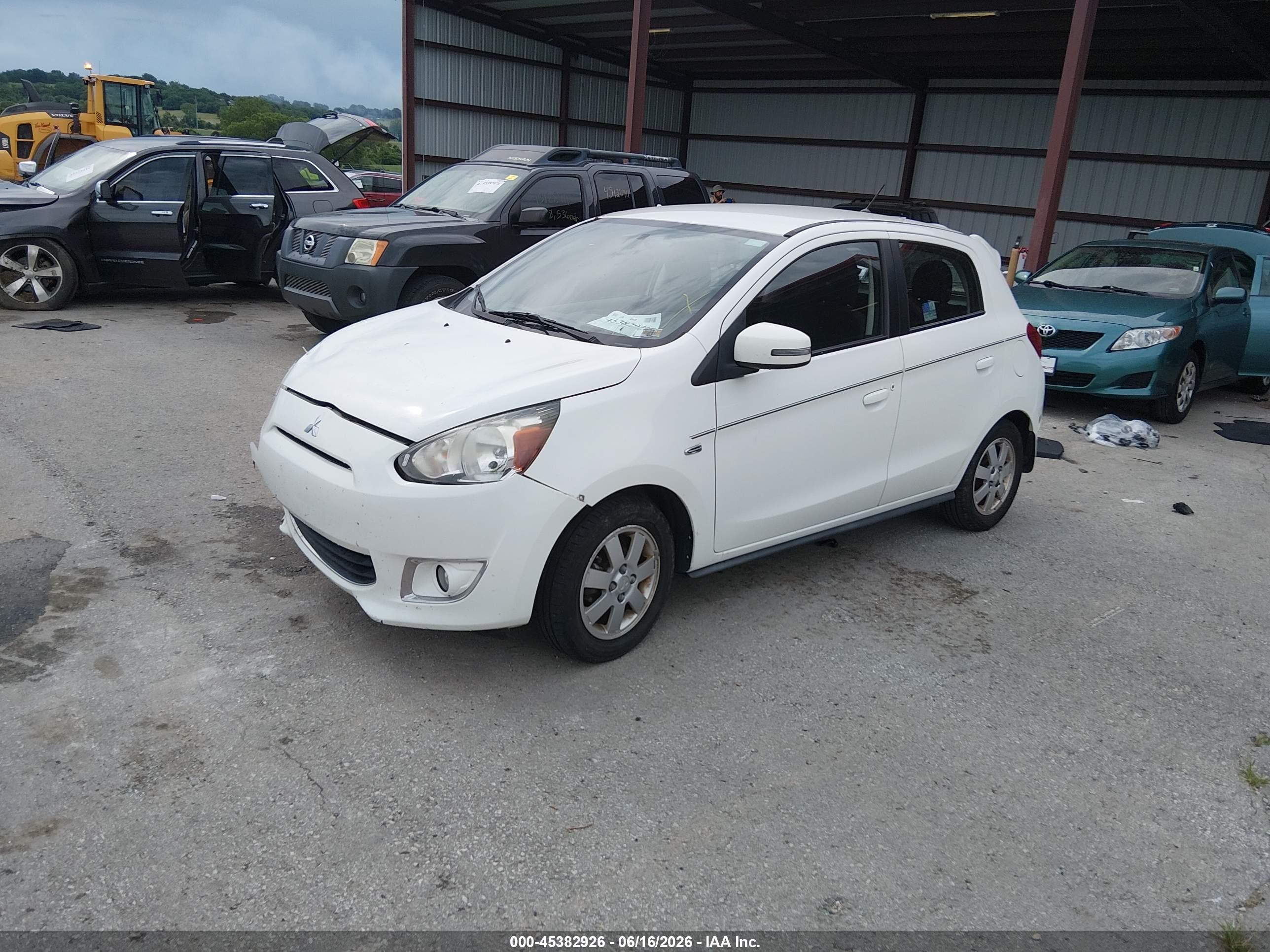 2015 Mitsubishi Mirage Es White vin: ML32A4HJ7FH031298