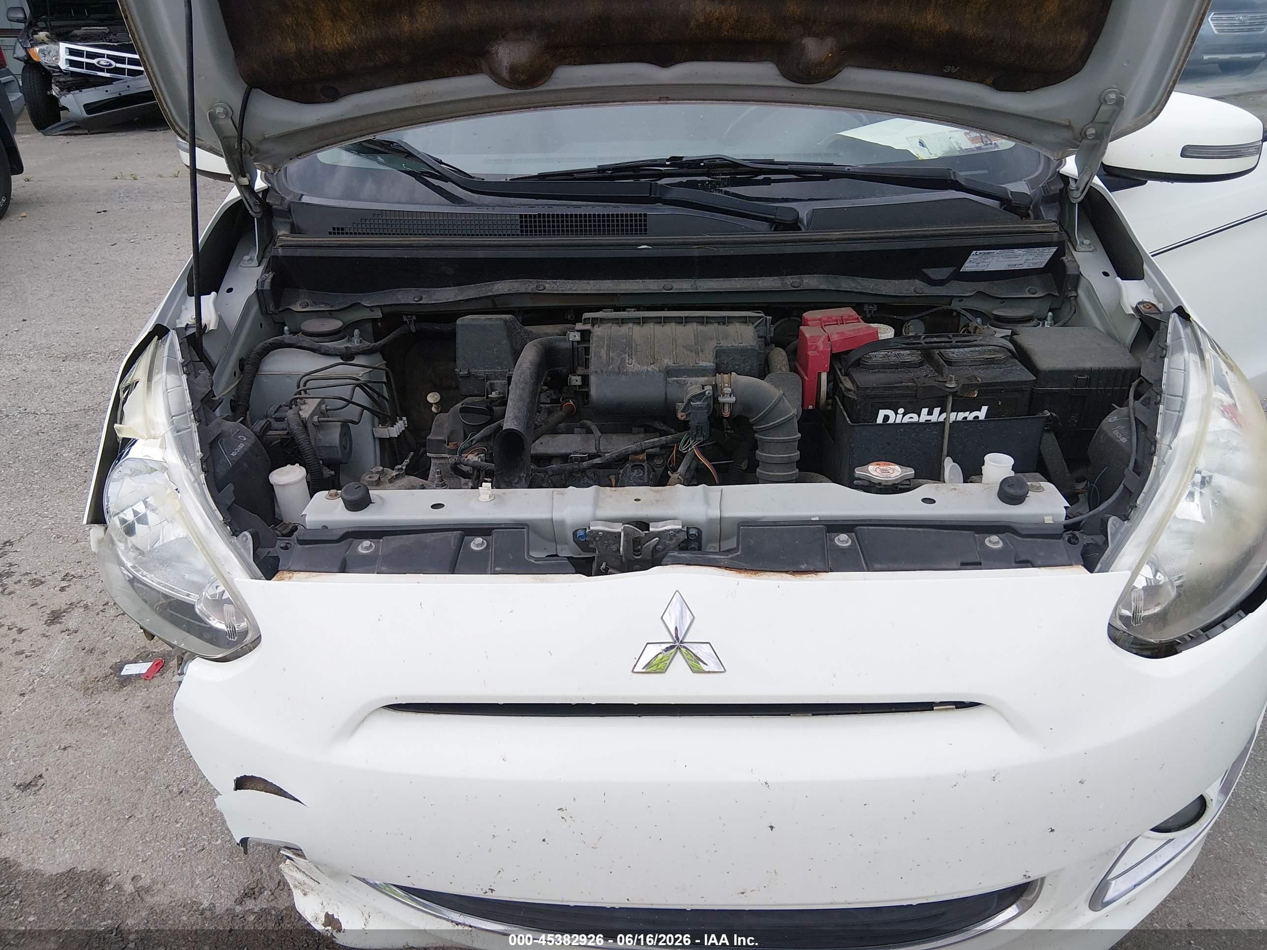 2015 Mitsubishi Mirage Es White vin: ML32A4HJ7FH031298
