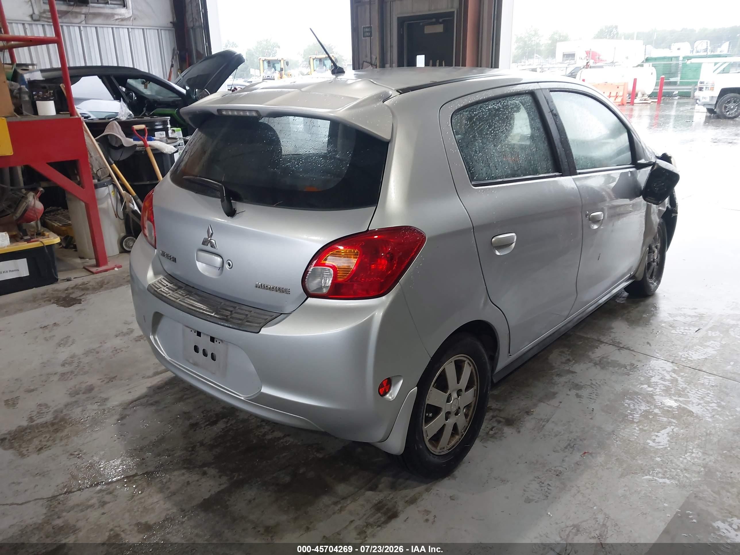 2015 Mitsubishi Mirage Es Серебряный vin: ML32A4HJ7FH038185