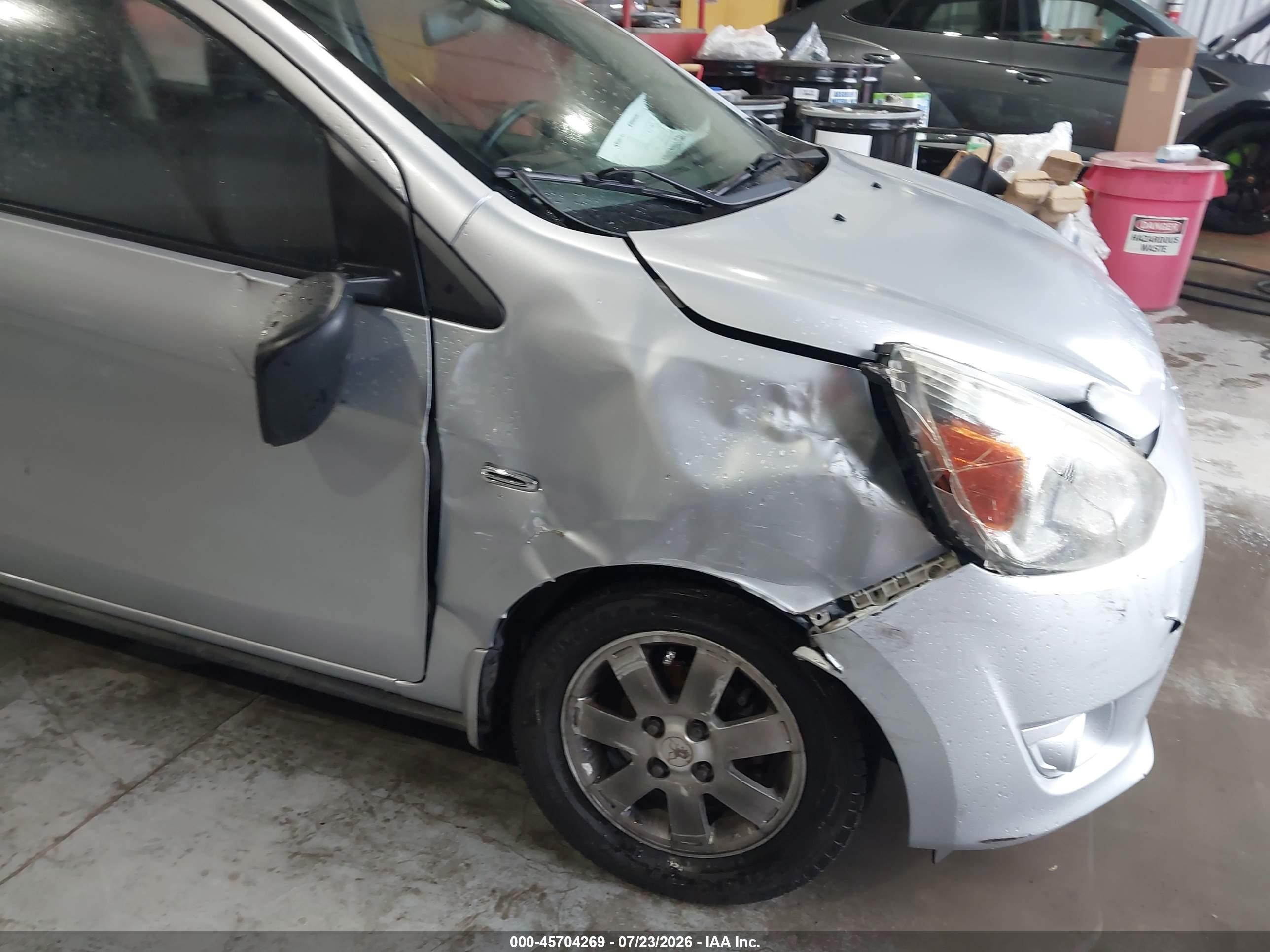 2015 Mitsubishi Mirage Es Серебряный vin: ML32A4HJ7FH038185