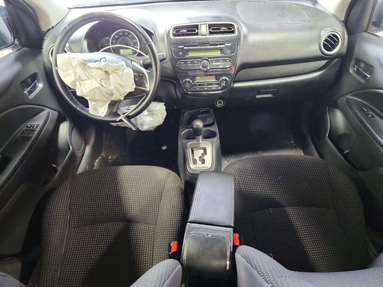 2015 Mitsubishi Mirage Es Silver vin: ML32A4HJ7FH054967