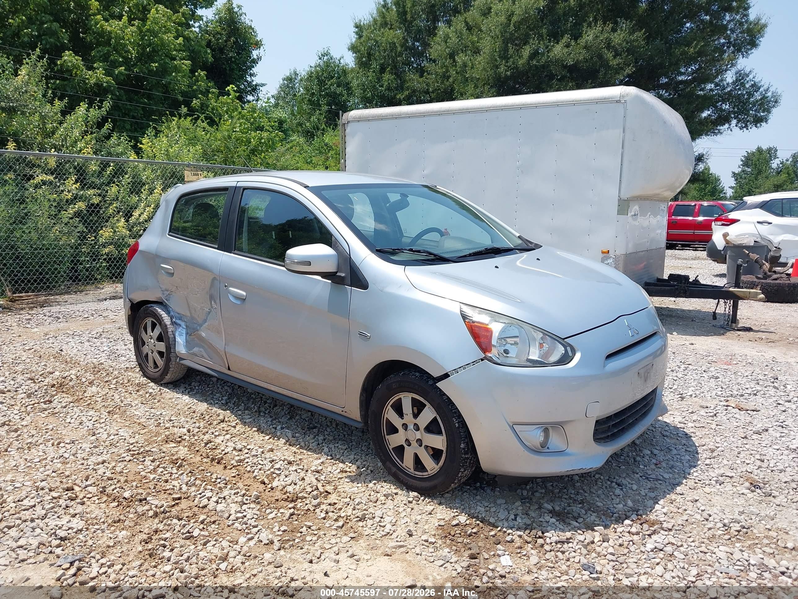 2015 Mitsubishi Mirage Es Серебряный vin: ML32A4HJ8FH032363