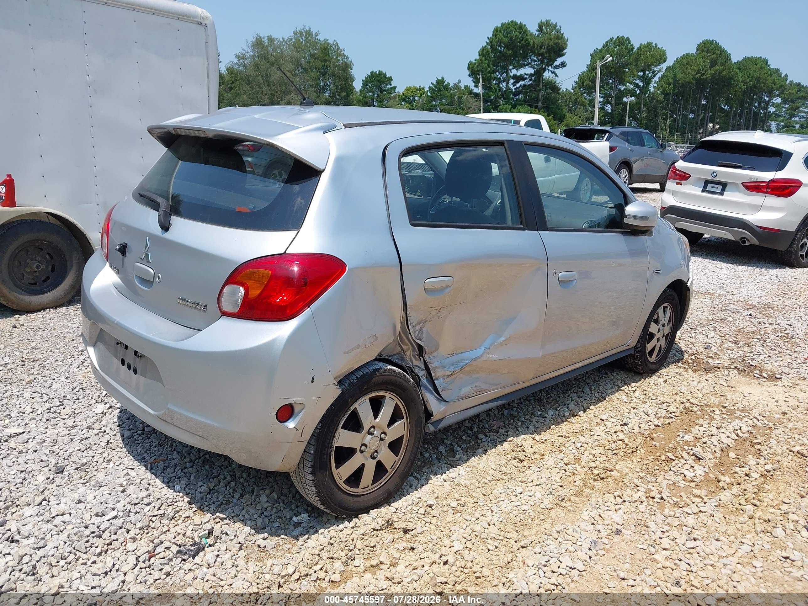 2015 Mitsubishi Mirage Es Серебряный vin: ML32A4HJ8FH032363